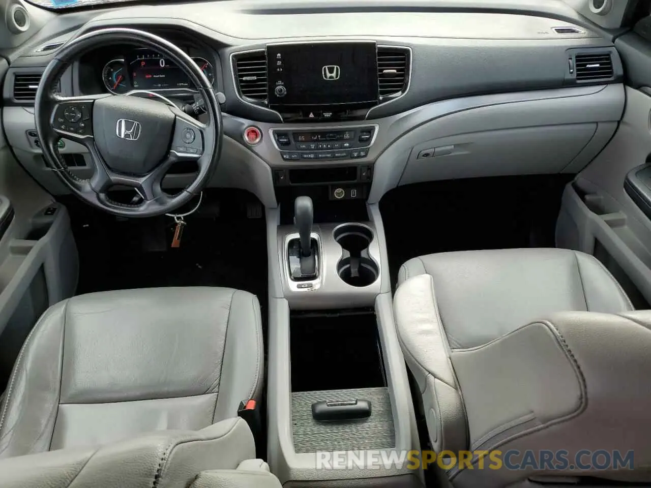 8 Photograph of a damaged car 5FNYF6H5XKB044662 HONDA PILOT 2019