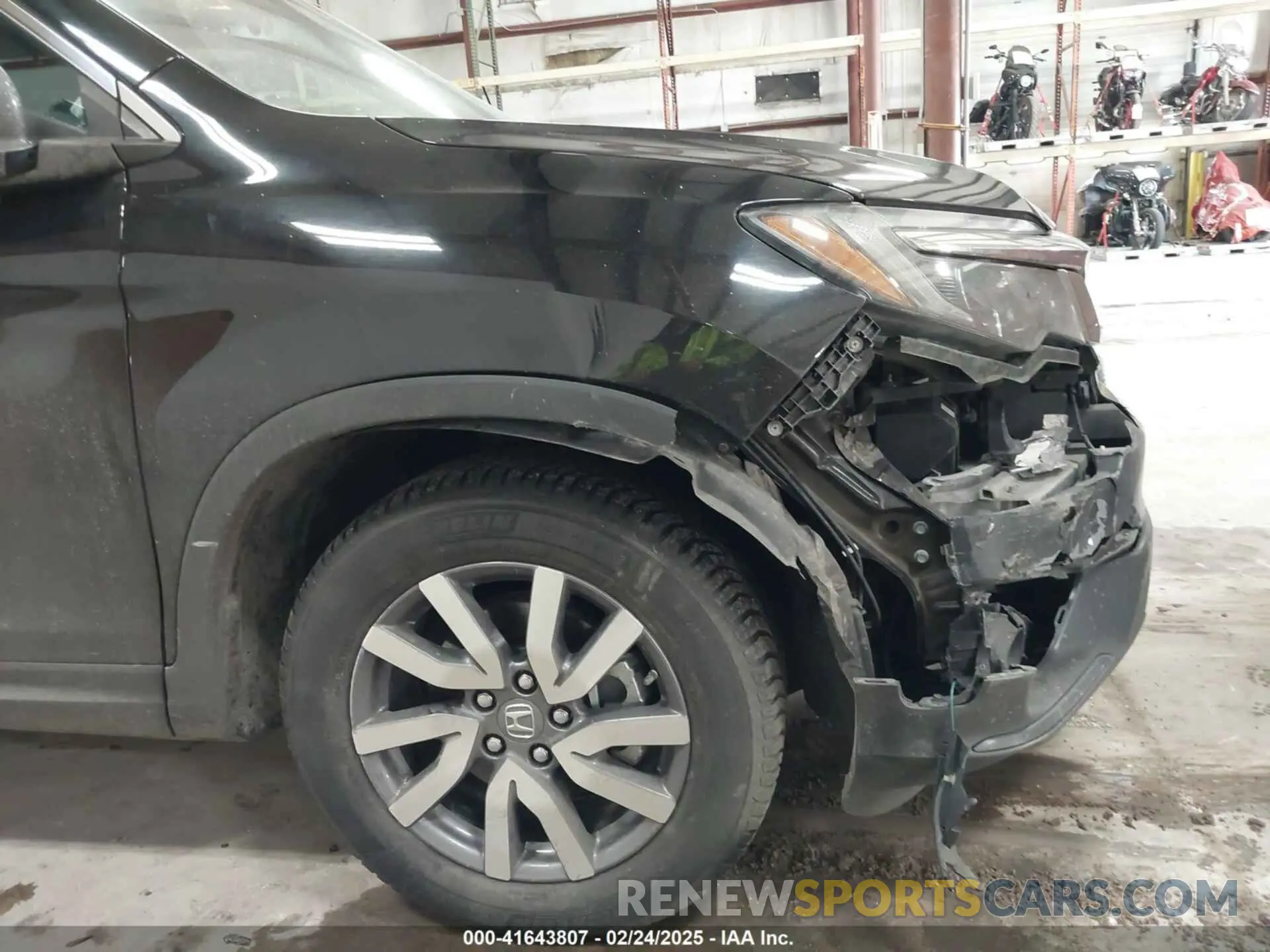 12 Photograph of a damaged car 5FNYF6H5XKB067858 HONDA PILOT 2019