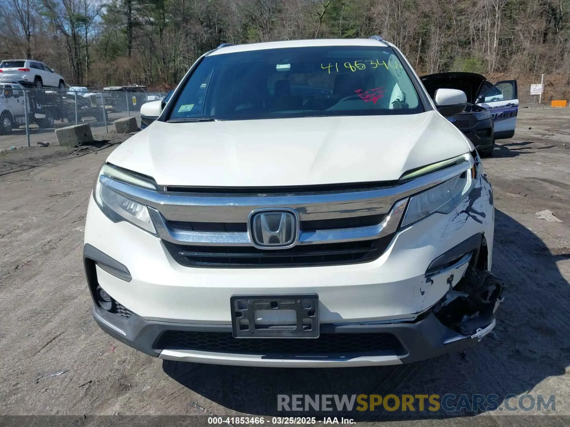 12 Photograph of a damaged car 5FNYF6H61KB007332 HONDA PILOT 2019