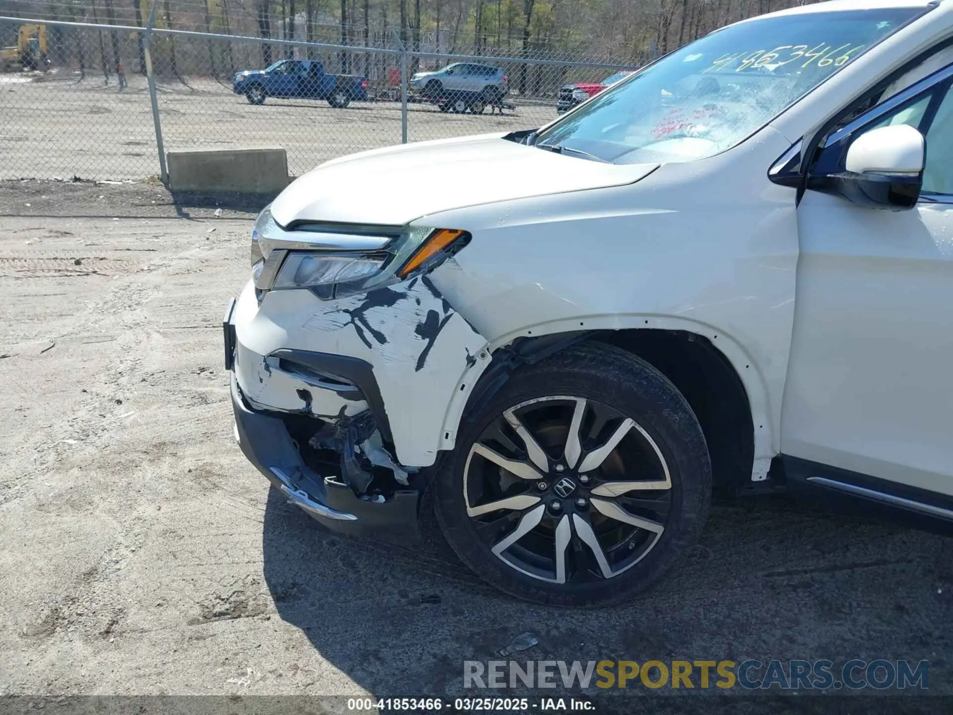 6 Photograph of a damaged car 5FNYF6H61KB007332 HONDA PILOT 2019