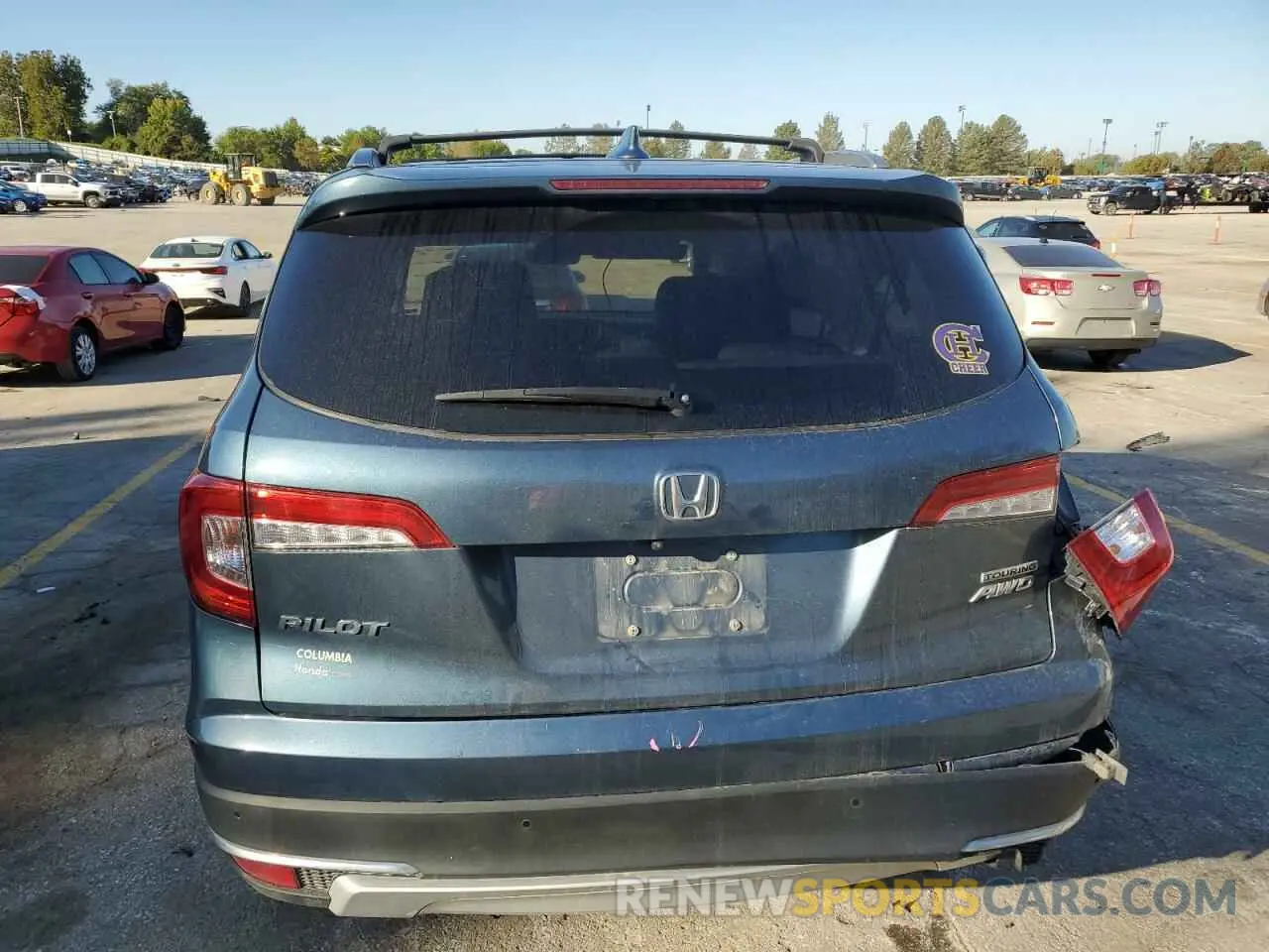 6 Photograph of a damaged car 5FNYF6H62KB005413 HONDA PILOT 2019