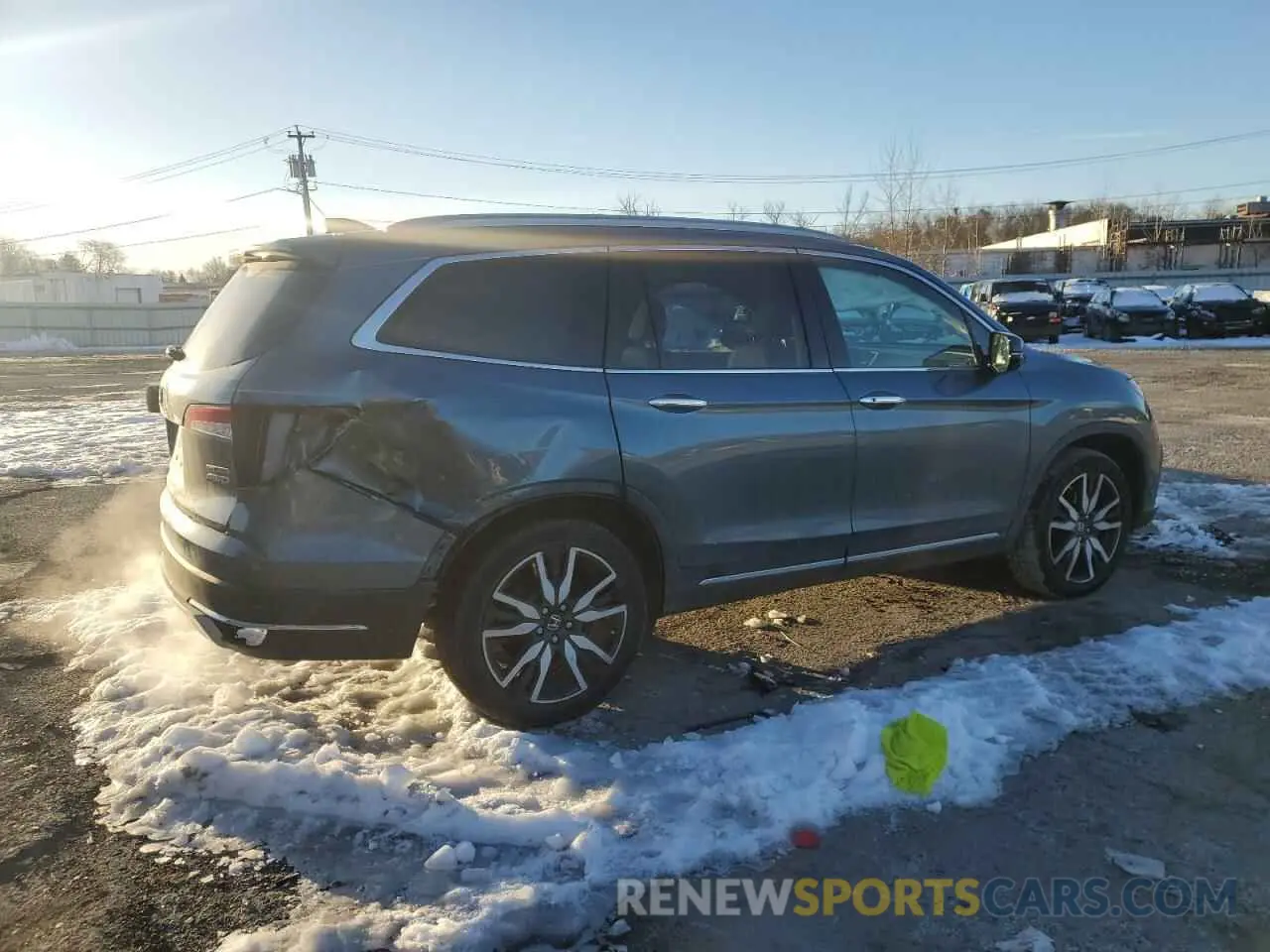 3 Photograph of a damaged car 5FNYF6H63KB019272 HONDA PILOT 2019