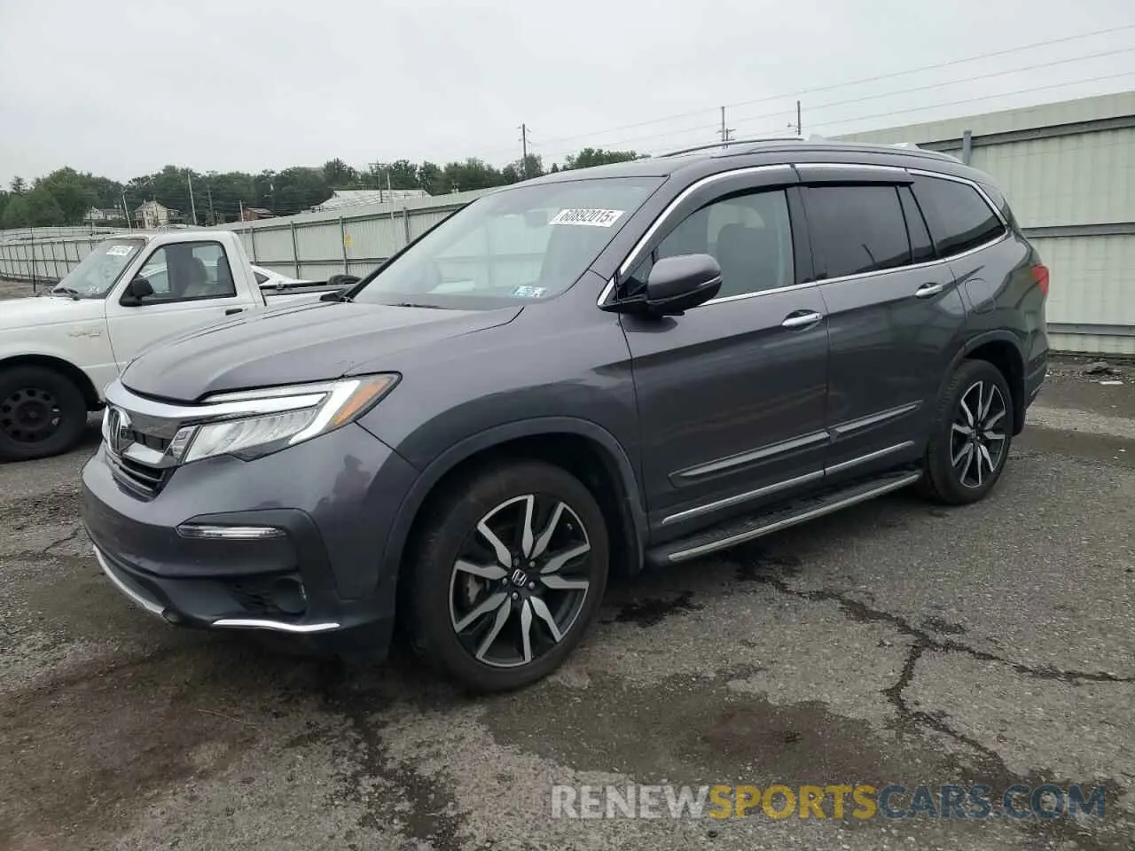 1 Photograph of a damaged car 5FNYF6H64KB033424 HONDA PILOT 2019