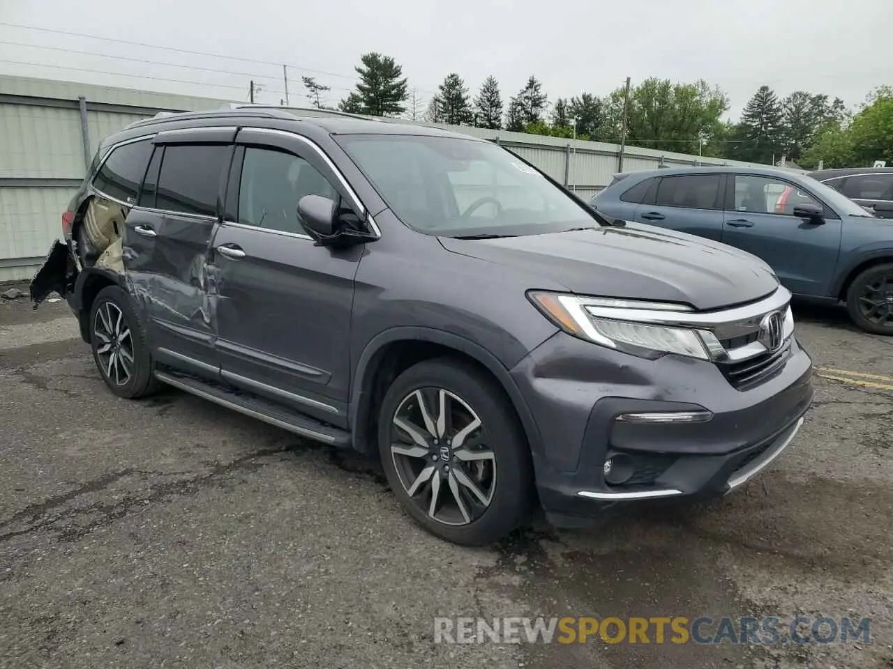 4 Photograph of a damaged car 5FNYF6H64KB033424 HONDA PILOT 2019