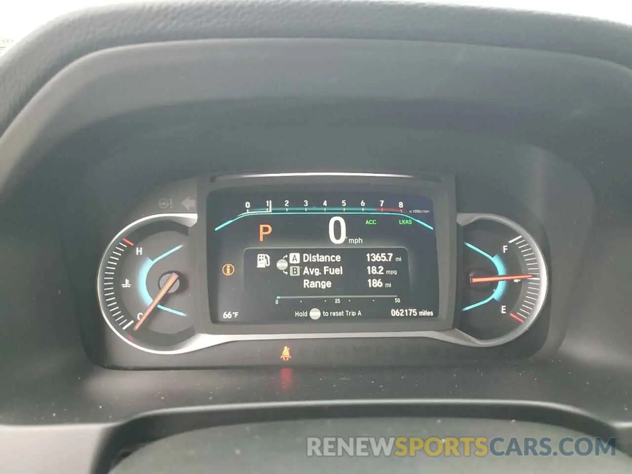 9 Photograph of a damaged car 5FNYF6H64KB033424 HONDA PILOT 2019