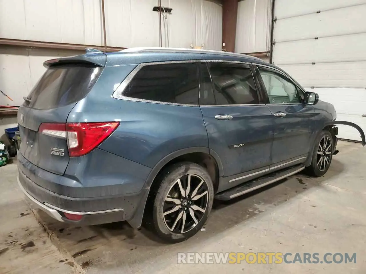 3 Photograph of a damaged car 5FNYF6H68KB502501 HONDA PILOT 2019