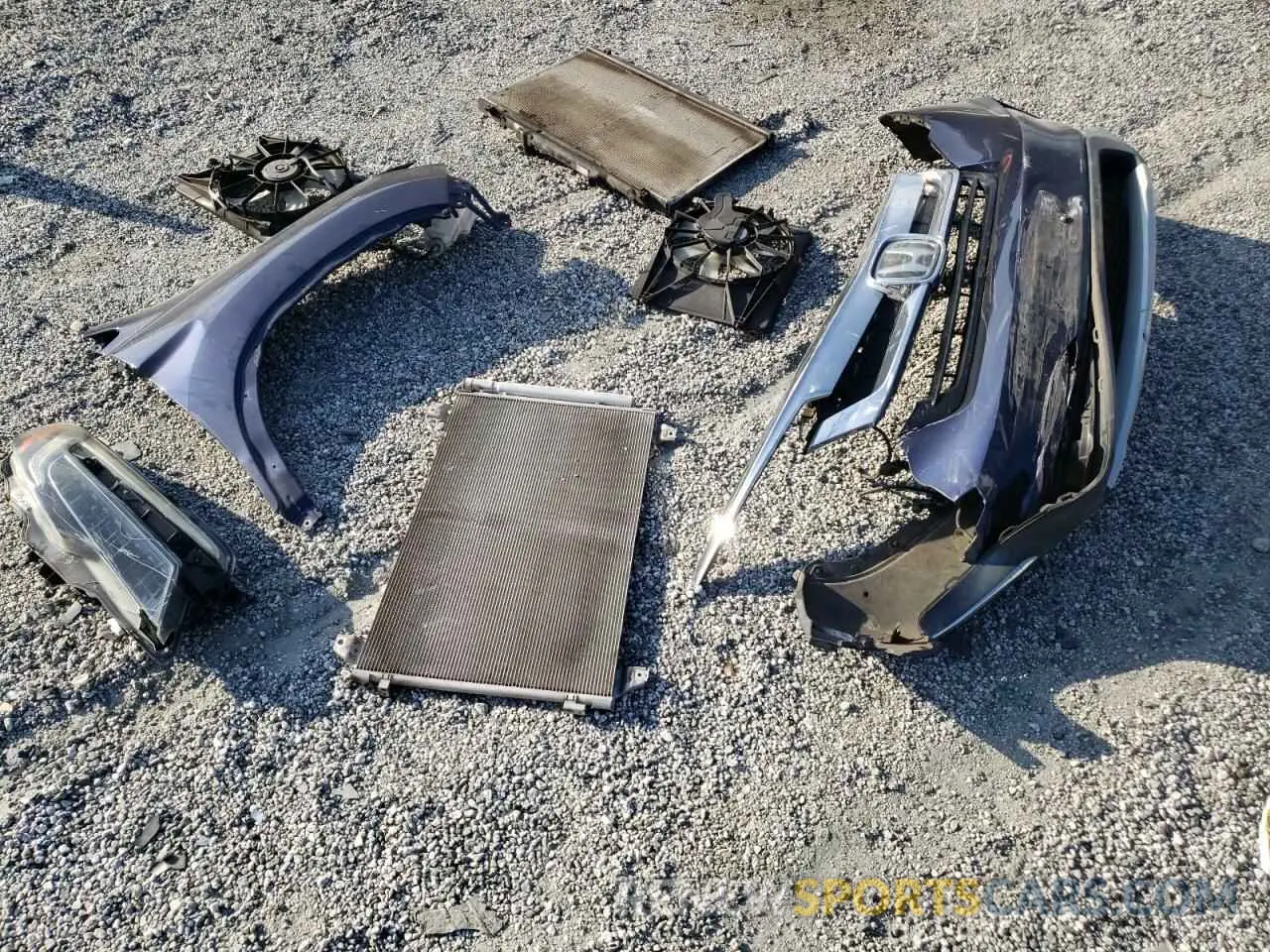 15 Photograph of a damaged car 5FNYF6H90KB000303 HONDA PILOT 2019