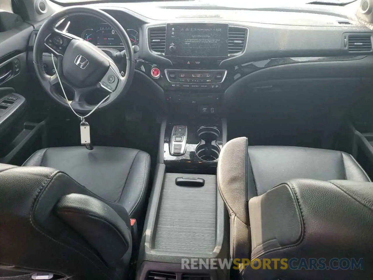 8 Photograph of a damaged car 5FNYF6H91KB016882 HONDA PILOT 2019