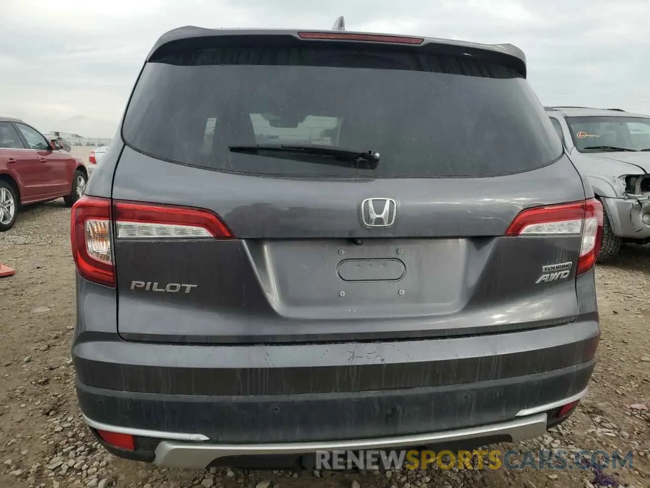 6 Photograph of a damaged car 5FNYF6H91KB053494 HONDA PILOT 2019