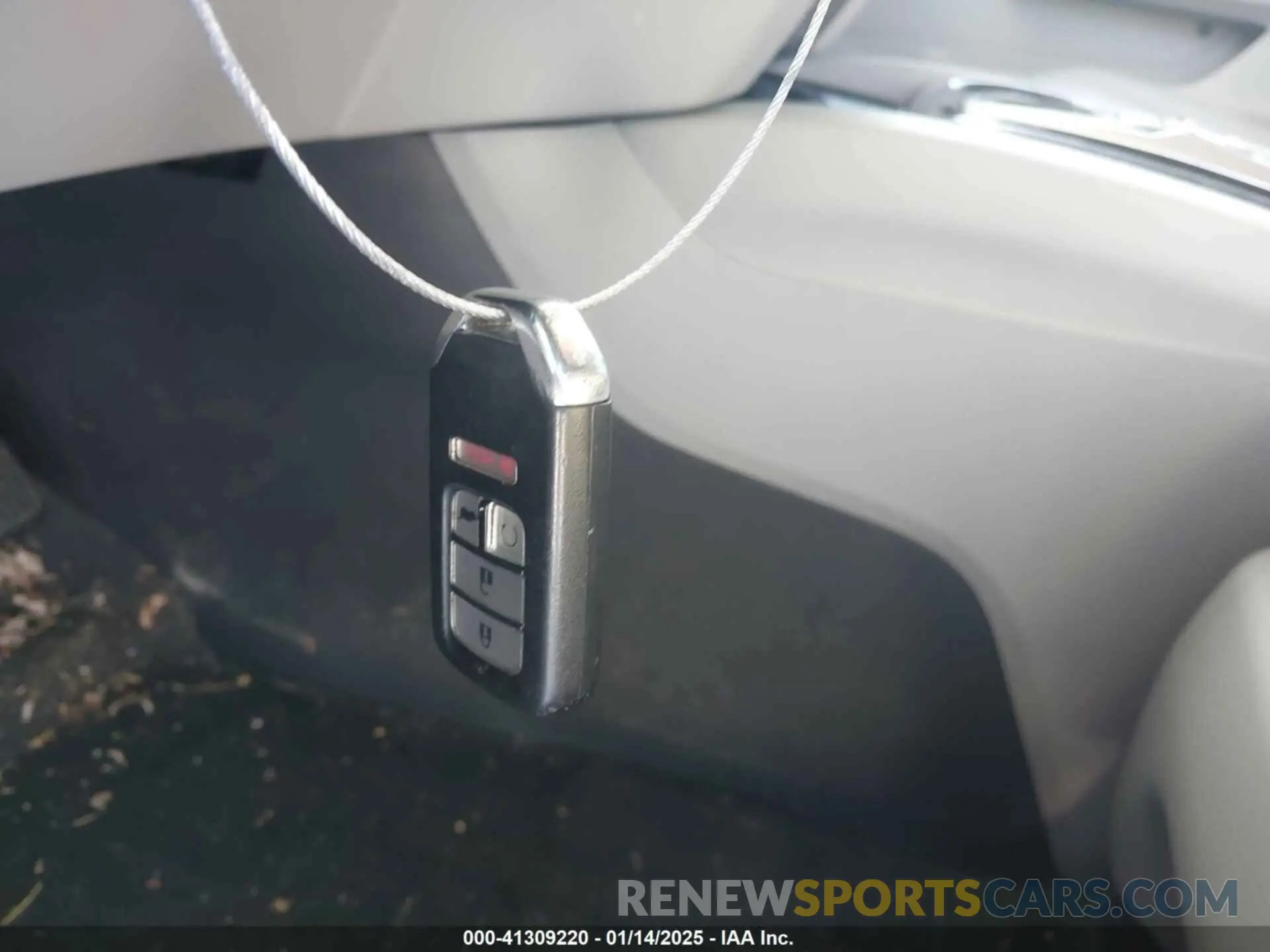 11 Photograph of a damaged car 5FNYF6H91KB094224 HONDA PILOT 2019