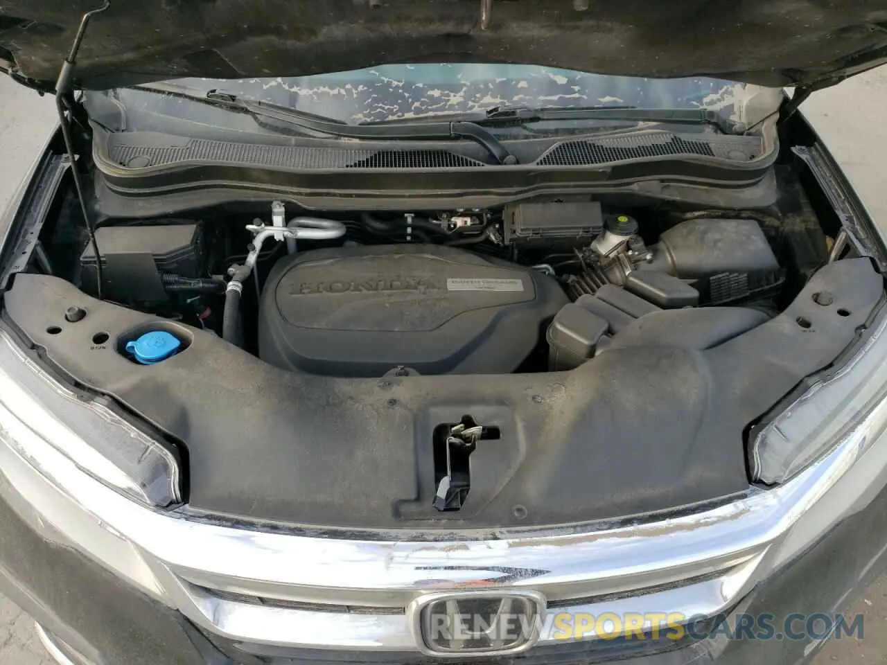 13 Photograph of a damaged car 5FNYF6H94KB024152 HONDA PILOT 2019