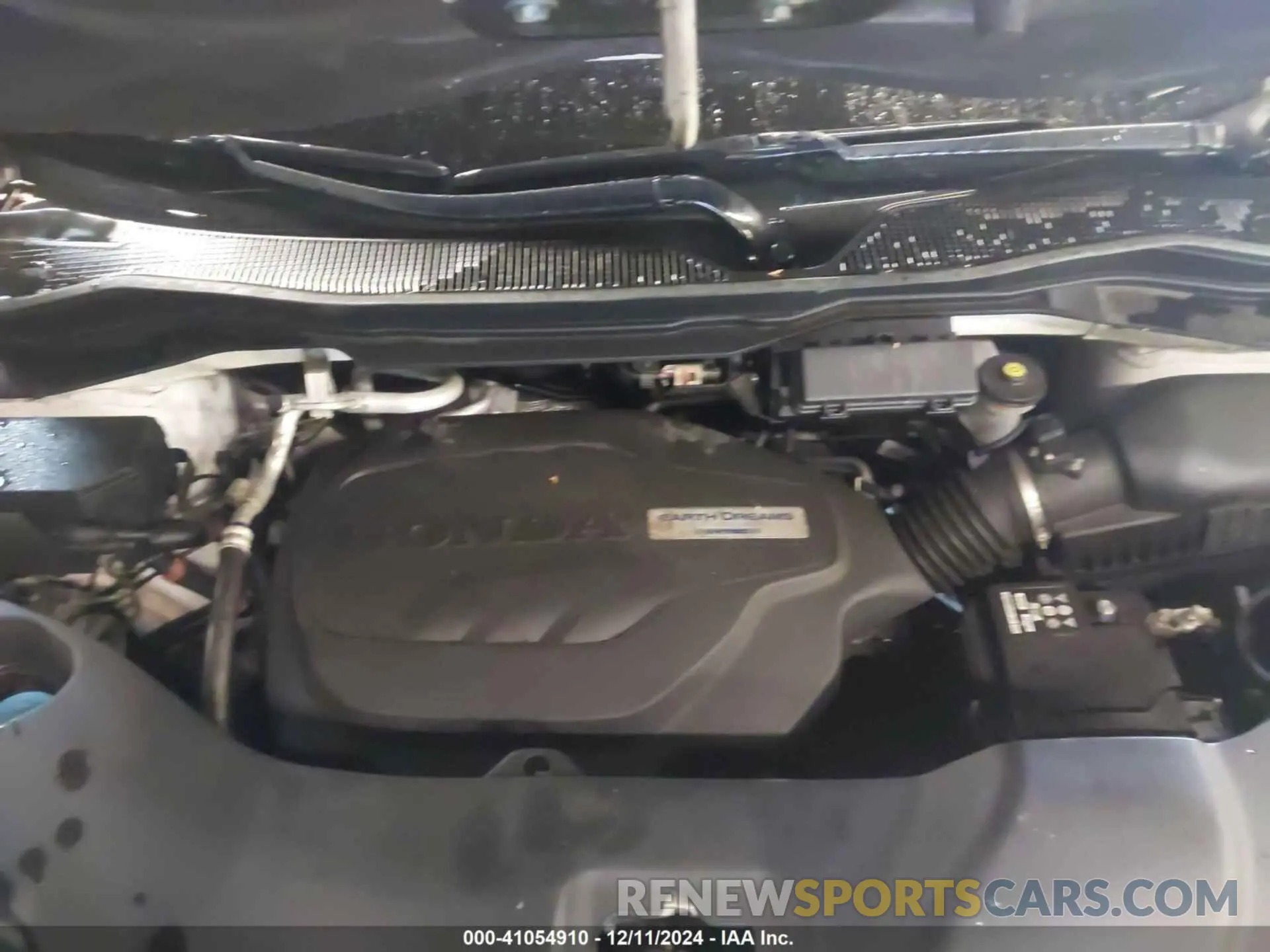 10 Photograph of a damaged car 5FNYF6H95KB030896 HONDA PILOT 2019