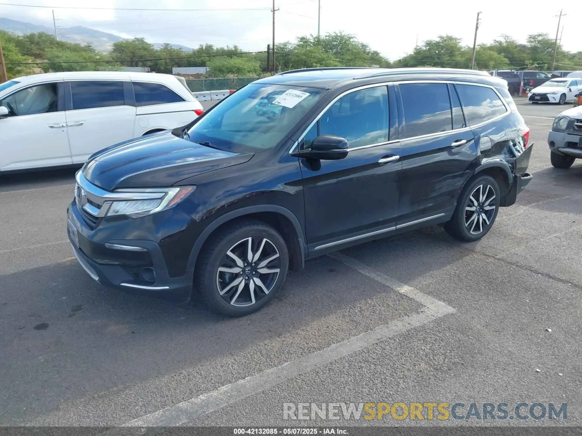 2 Photograph of a damaged car 5FNYF6H96KB015520 HONDA PILOT 2019