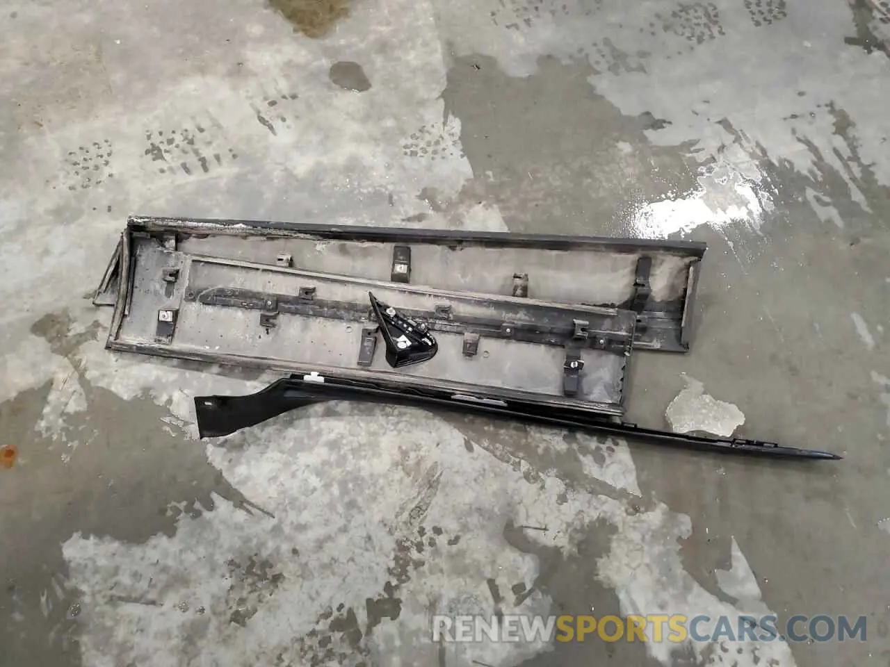 13 Photograph of a damaged car 5FNYF6H9XKB502512 HONDA PILOT 2019