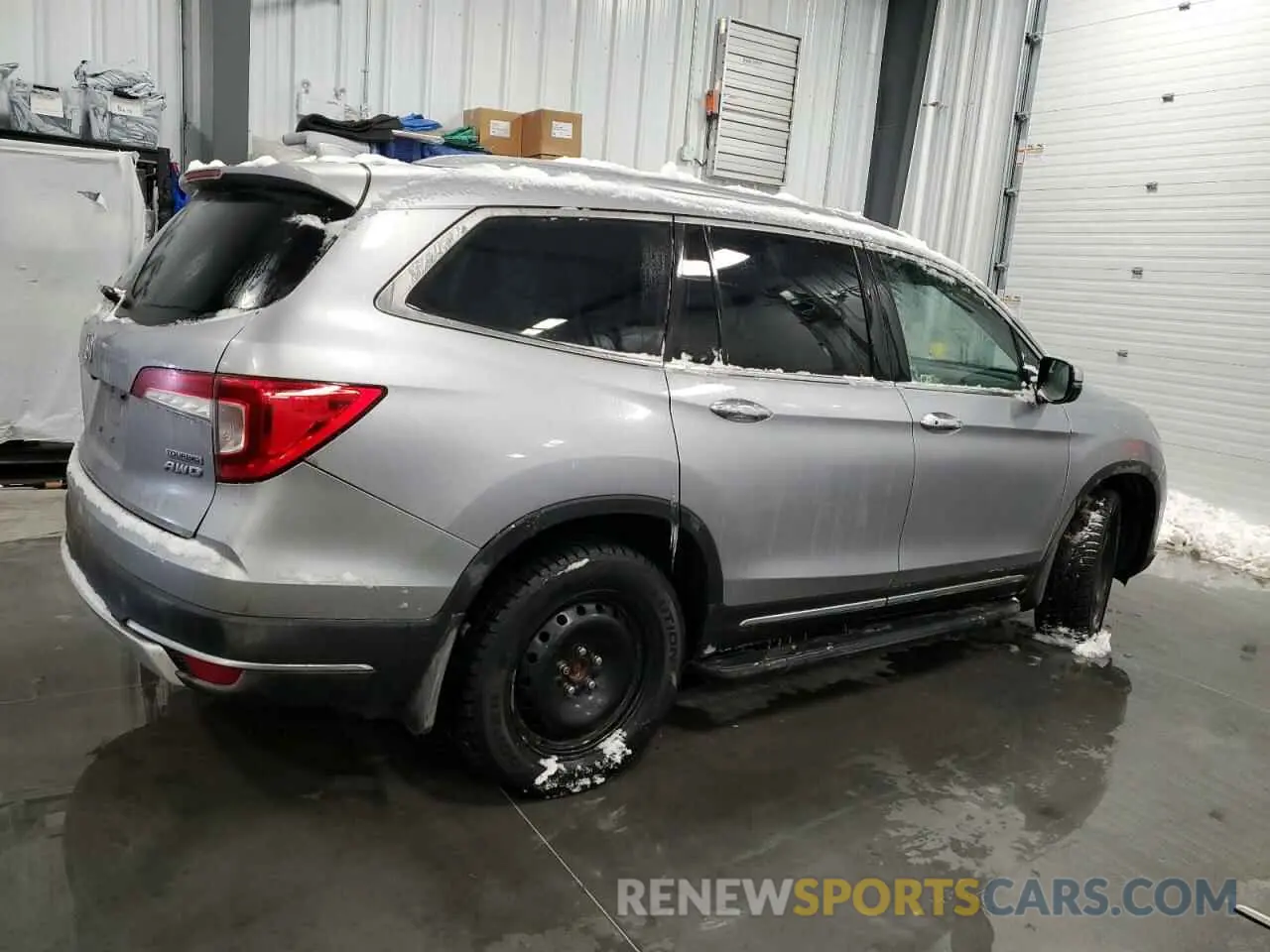 3 Photograph of a damaged car 5FNYF6H9XKB502512 HONDA PILOT 2019