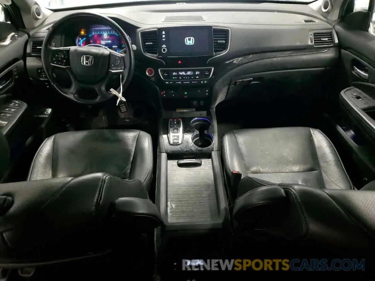 8 Photograph of a damaged car 5FNYF6H9XKB502512 HONDA PILOT 2019