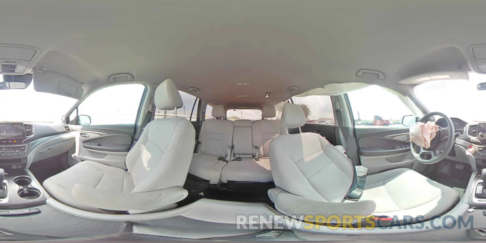 15 Photograph of a damaged car 5FNYF5H32LB010709 HONDA PILOT 2020