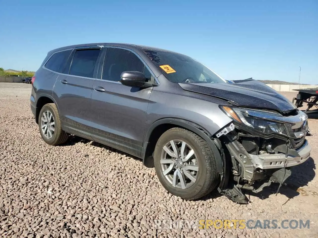 4 Photograph of a damaged car 5FNYF5H33LB021119 HONDA PILOT 2020