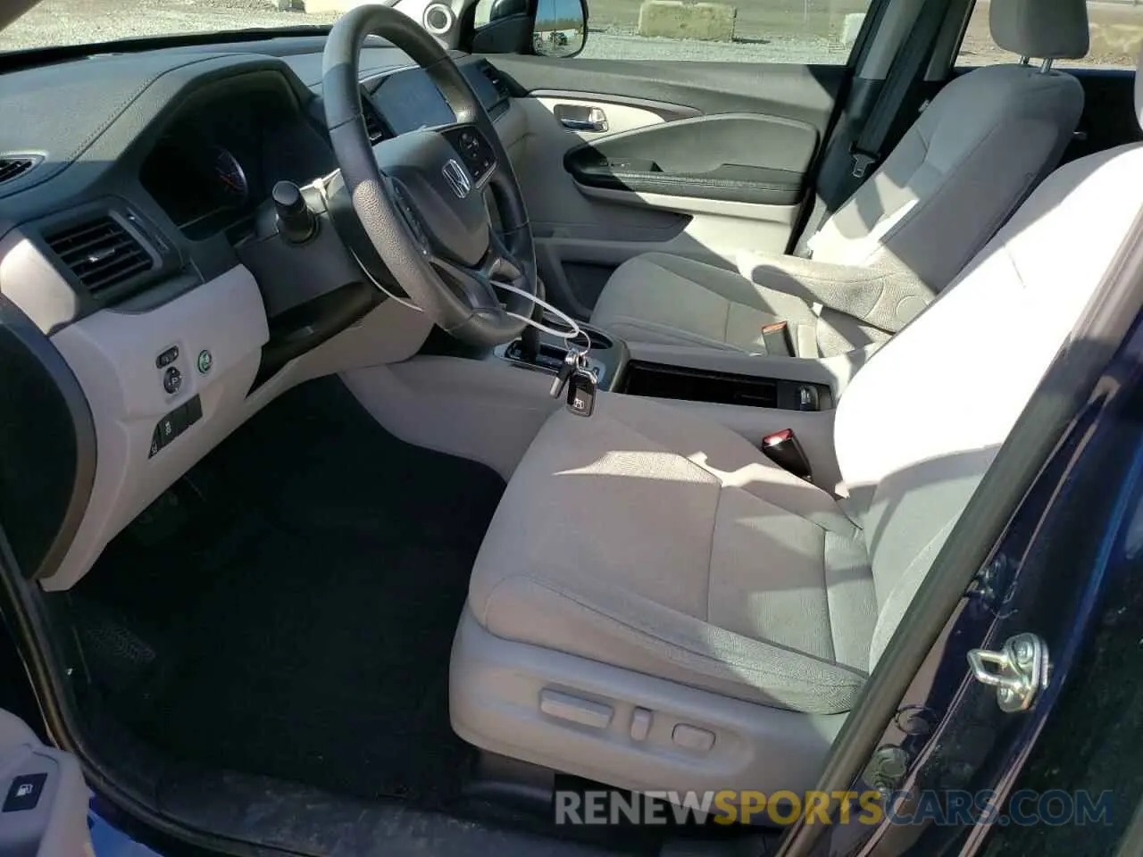 7 Photograph of a damaged car 5FNYF5H34LB011585 HONDA PILOT 2020
