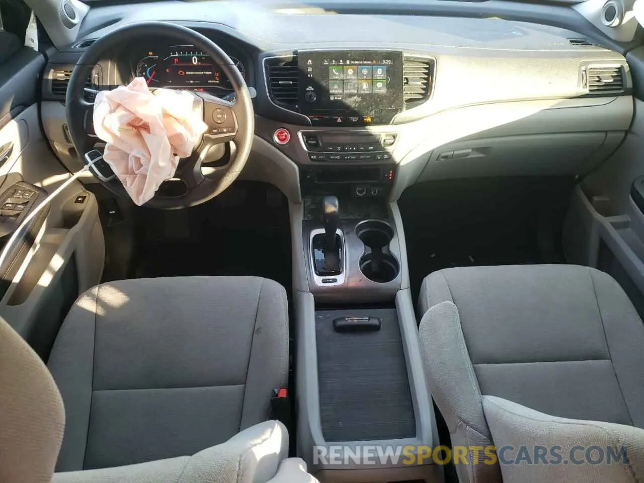 8 Photograph of a damaged car 5FNYF5H38LB027059 HONDA PILOT 2020