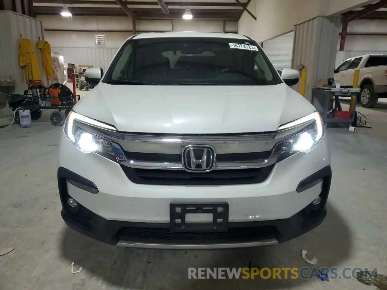 5 Photograph of a damaged car 5FNYF5H50LB016462 HONDA PILOT 2020