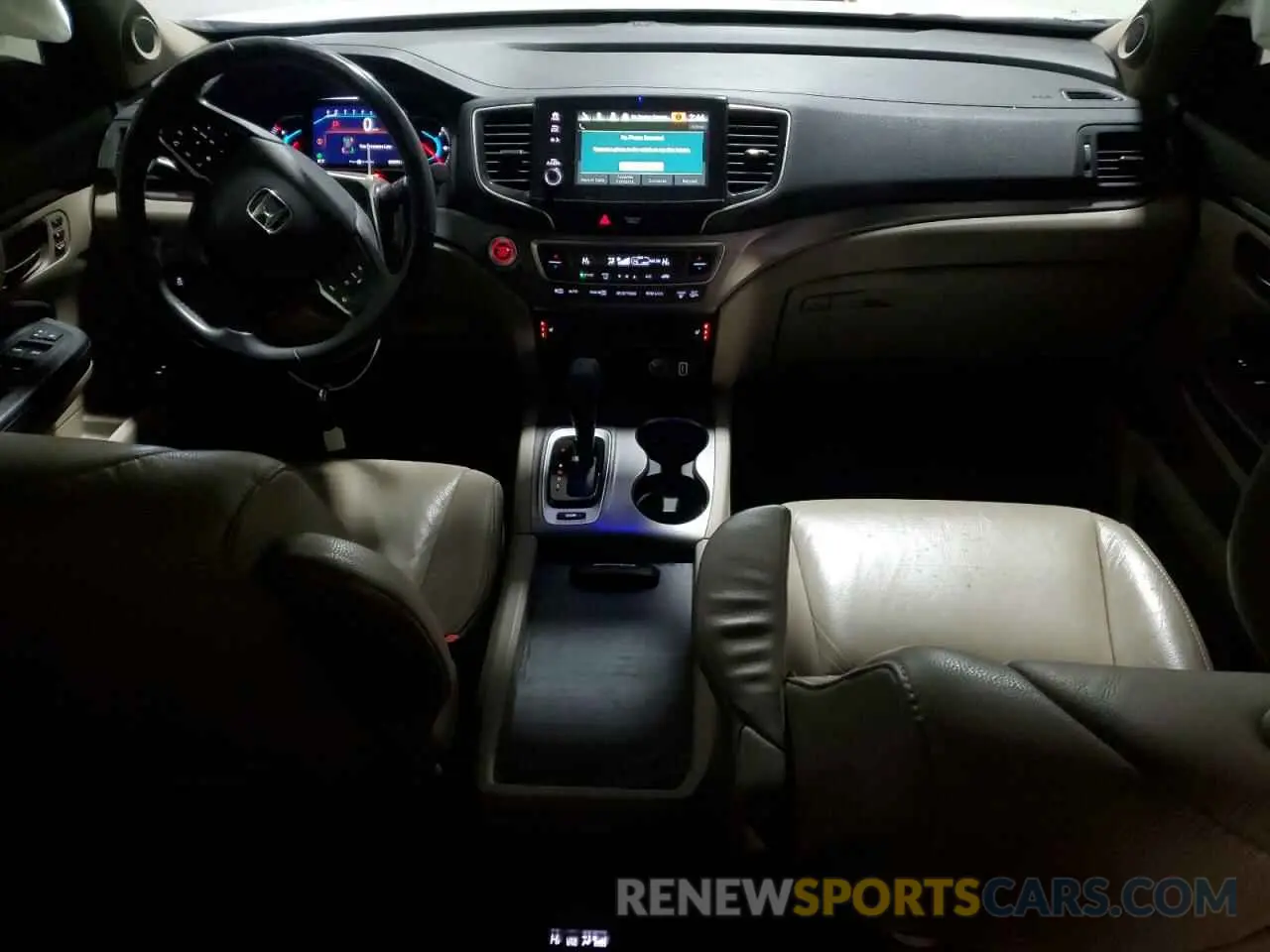 8 Photograph of a damaged car 5FNYF5H50LB016462 HONDA PILOT 2020