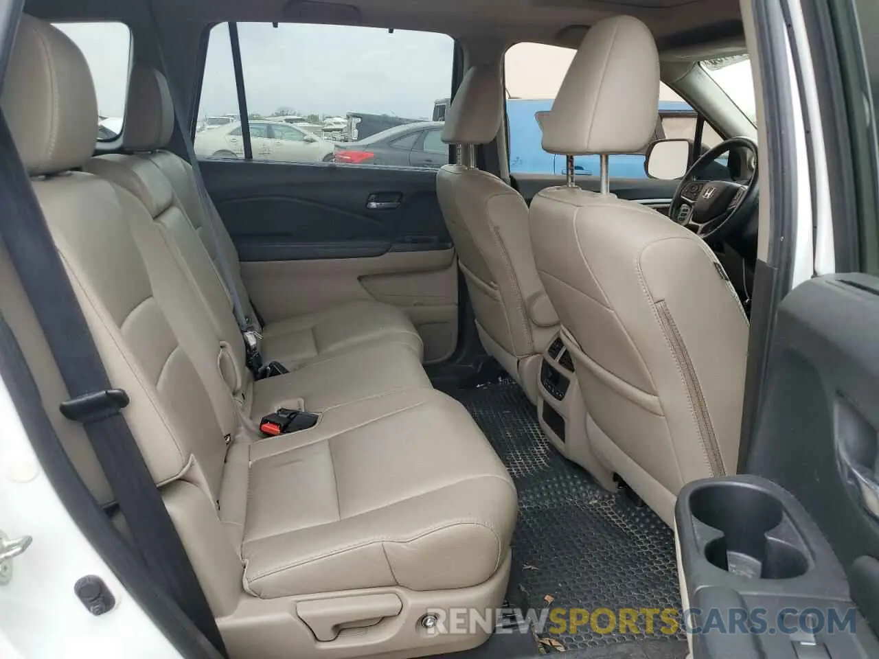10 Photograph of a damaged car 5FNYF5H52LB029309 HONDA PILOT 2020