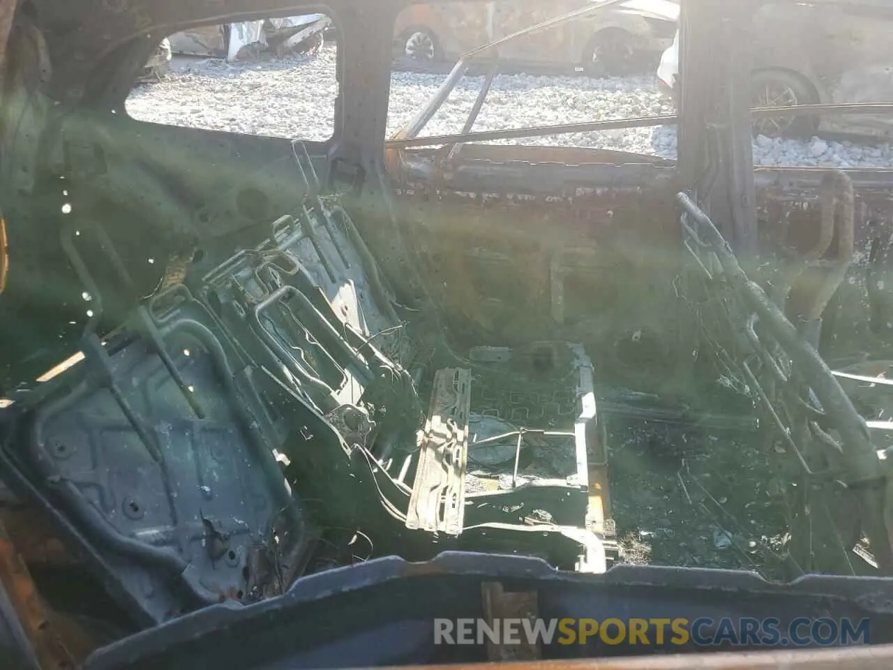 11 Photograph of a damaged car 5FNYF5H54LB010406 HONDA PILOT 2020