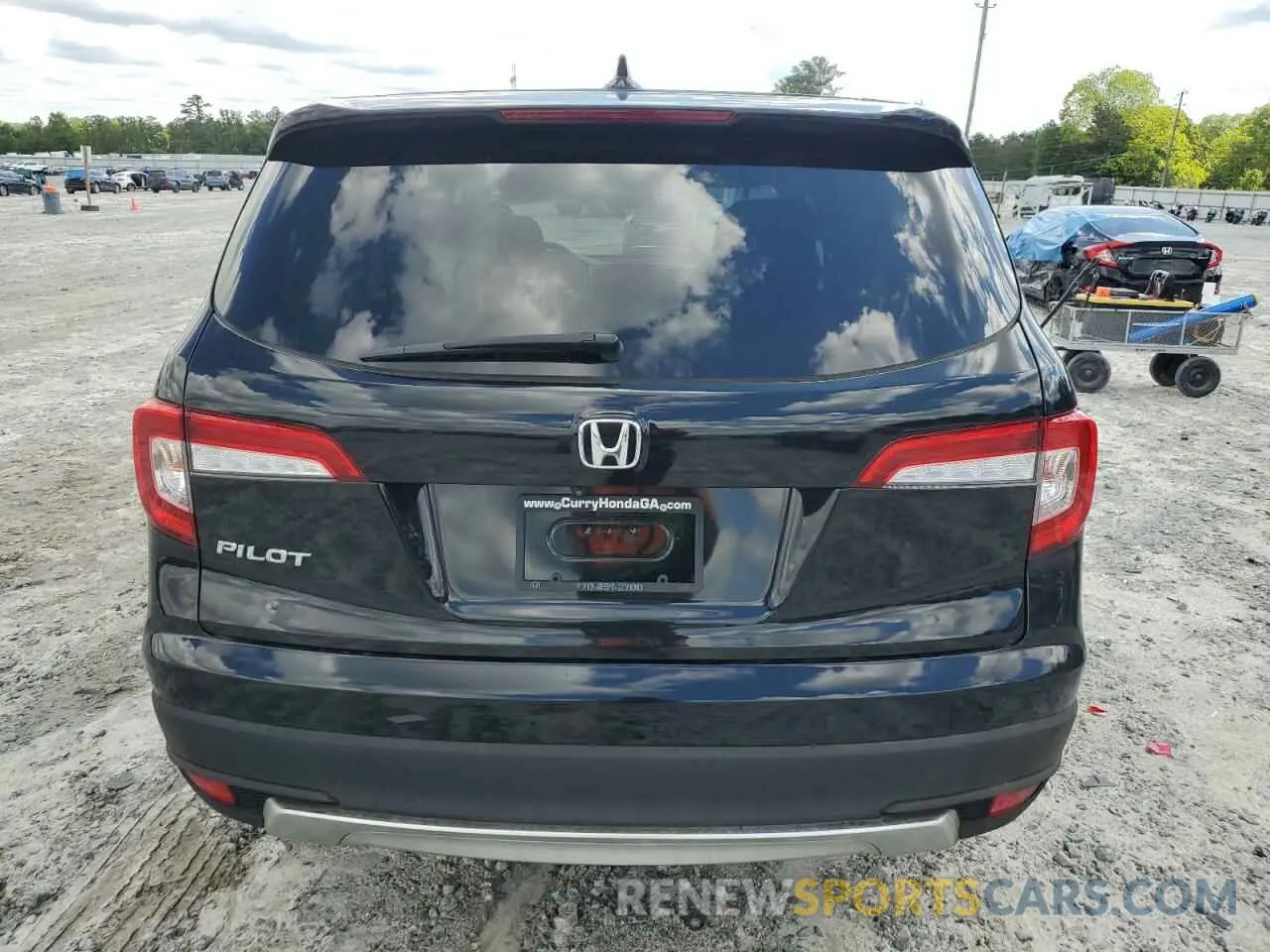 6 Photograph of a damaged car 5FNYF5H54LB023978 HONDA PILOT 2020