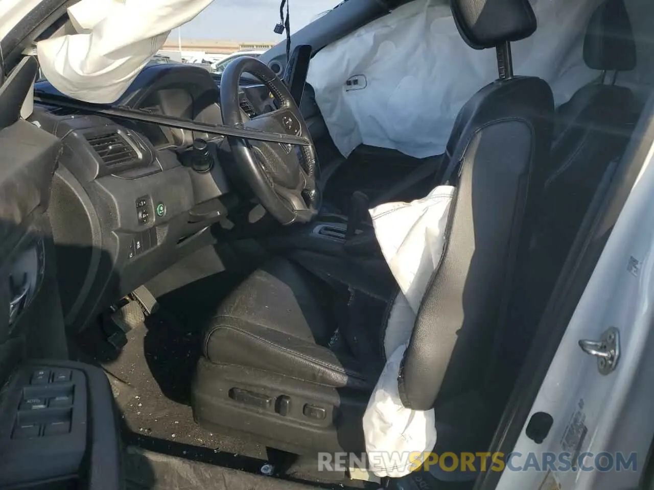 7 Photograph of a damaged car 5FNYF5H55LB028543 HONDA PILOT 2020