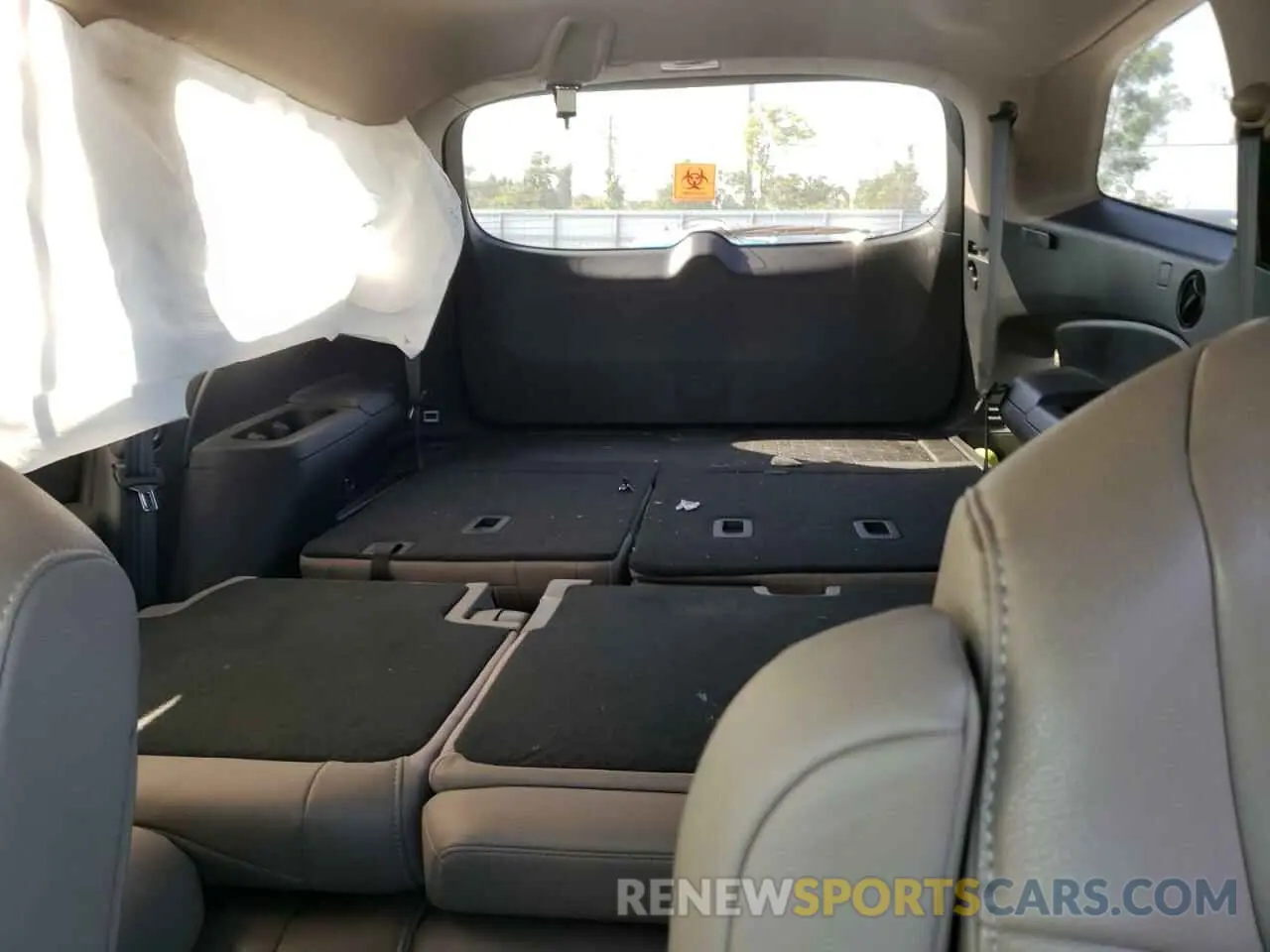 10 Photograph of a damaged car 5FNYF5H56LB012979 HONDA PILOT 2020