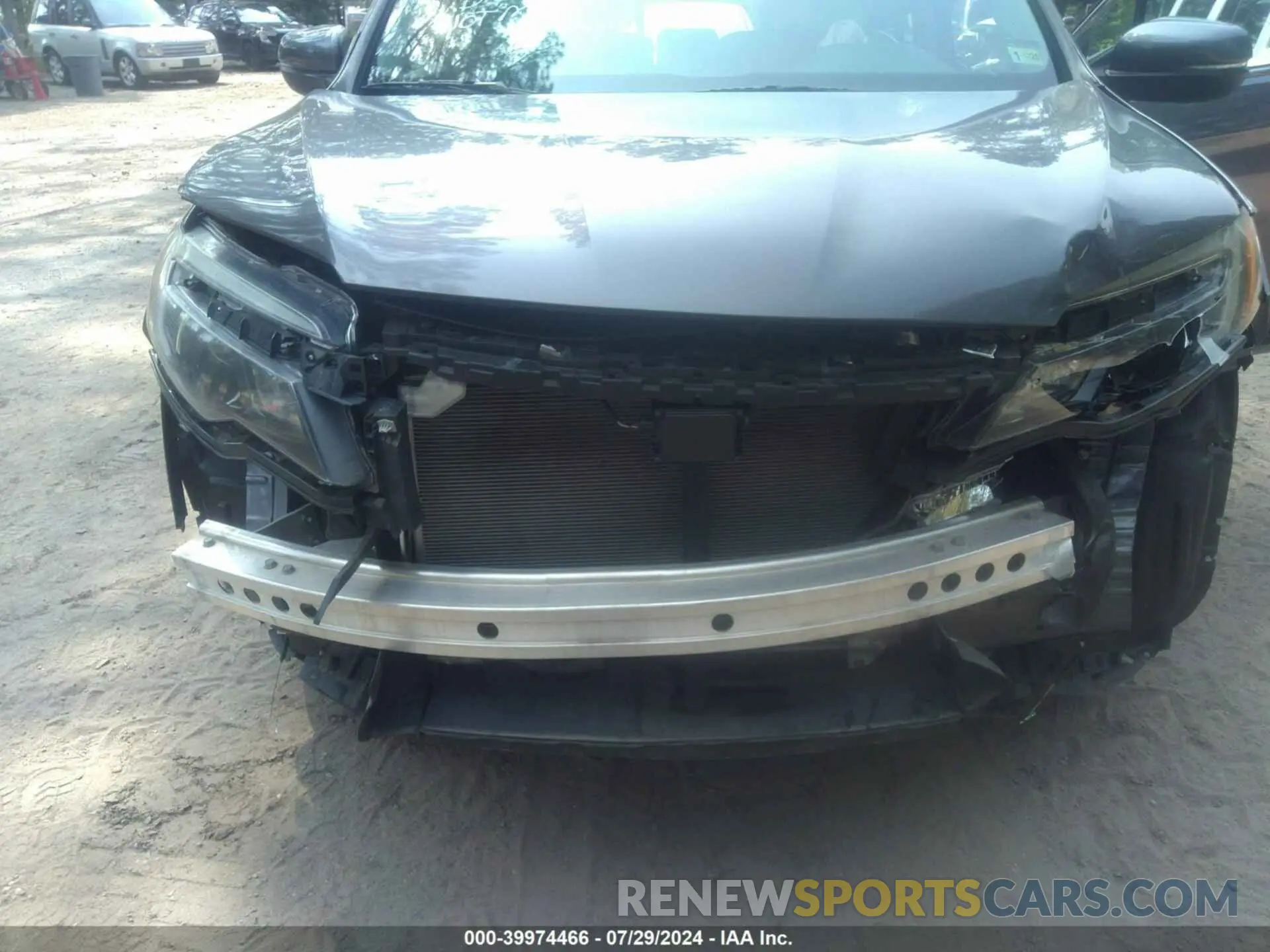 6 Photograph of a damaged car 5FNYF5H57LB003241 HONDA PILOT 2020