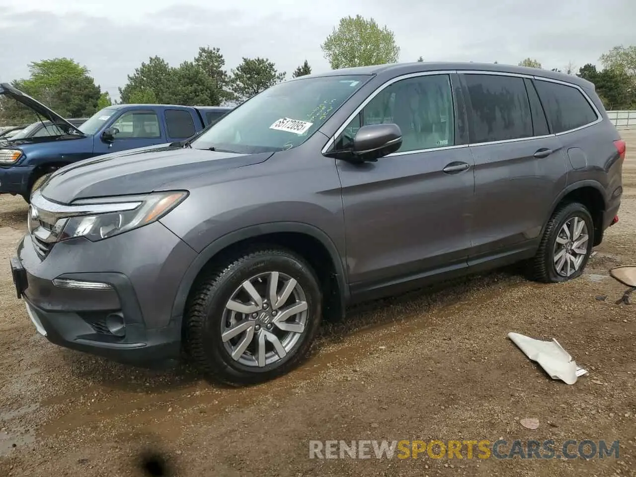 1 Photograph of a damaged car 5FNYF5H57LB006558 HONDA PILOT 2020