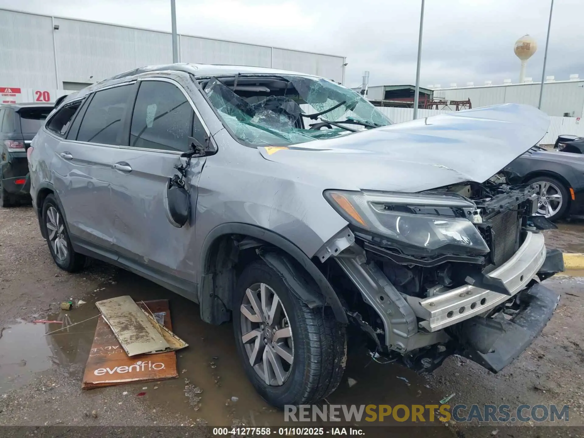 1 Photograph of a damaged car 5FNYF5H57LB026230 HONDA PILOT 2020