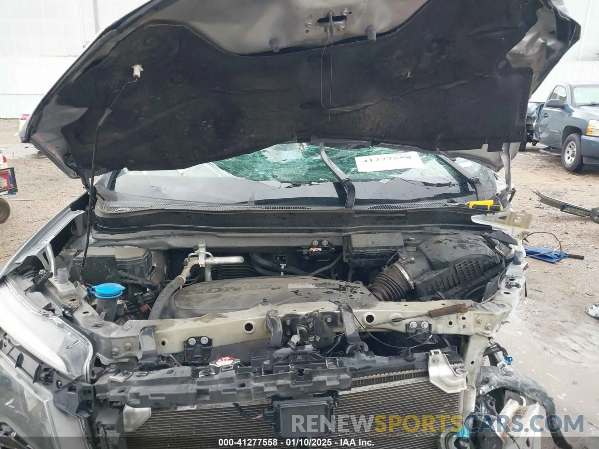 10 Photograph of a damaged car 5FNYF5H57LB026230 HONDA PILOT 2020