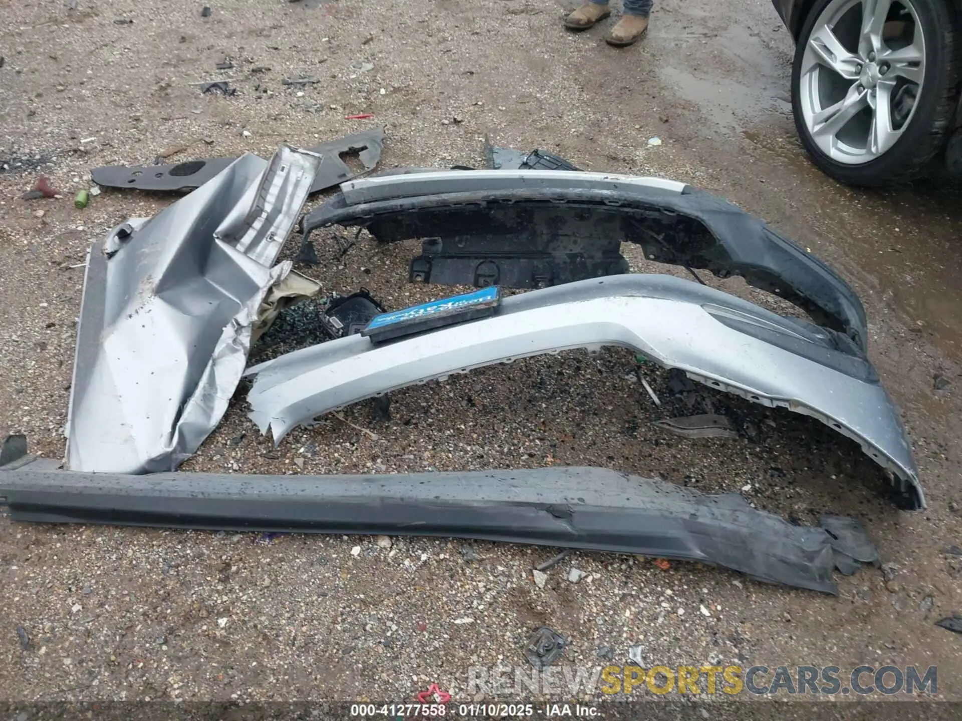 11 Photograph of a damaged car 5FNYF5H57LB026230 HONDA PILOT 2020