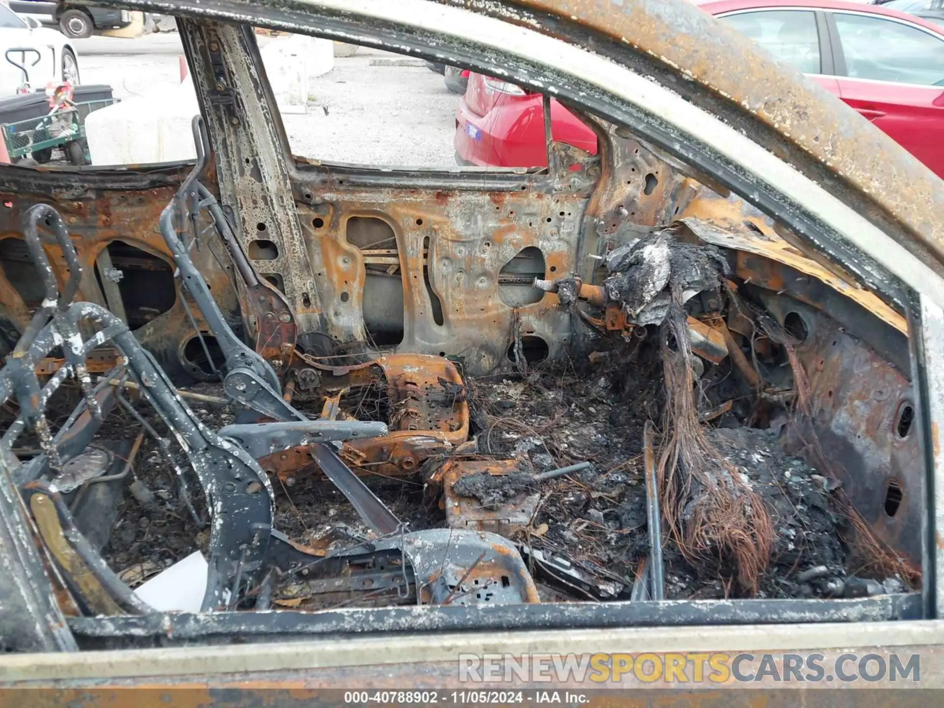 5 Photograph of a damaged car 5FNYF5H58LB017343 HONDA PILOT 2020