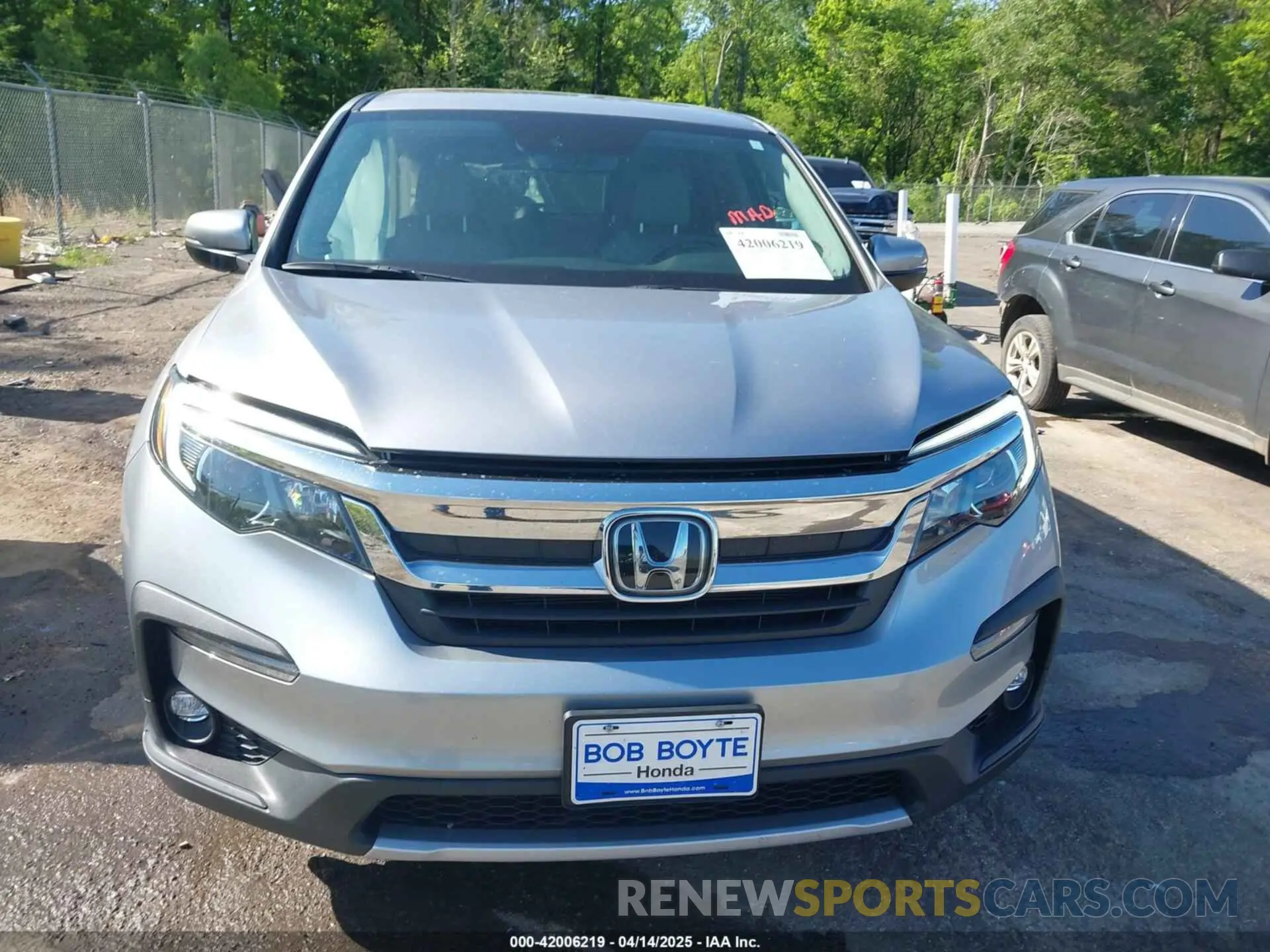 12 Photograph of a damaged car 5FNYF5H58LB028410 HONDA PILOT 2020