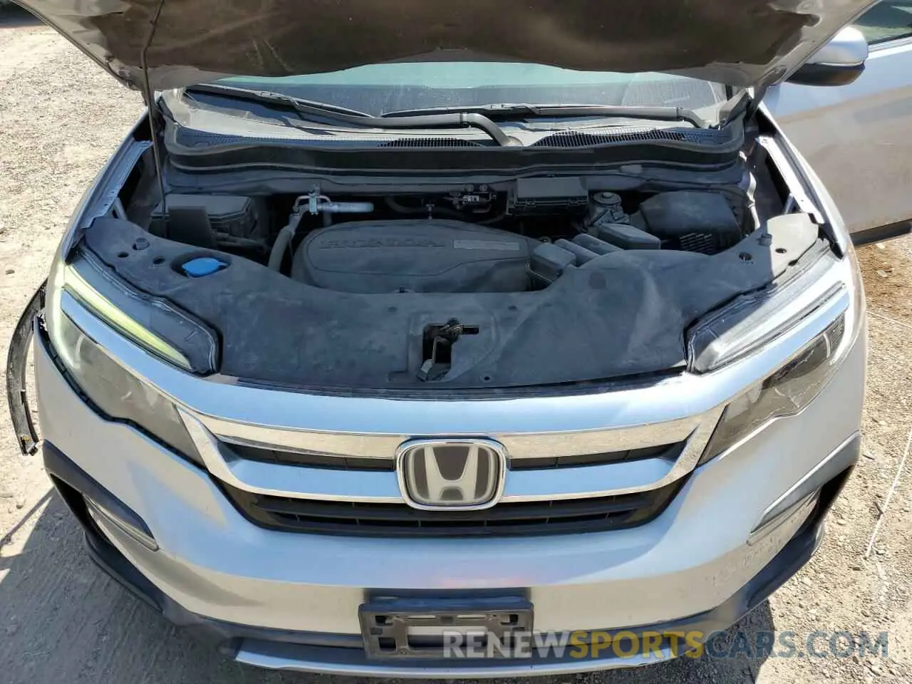 12 Photograph of a damaged car 5FNYF5H59LB010398 HONDA PILOT 2020