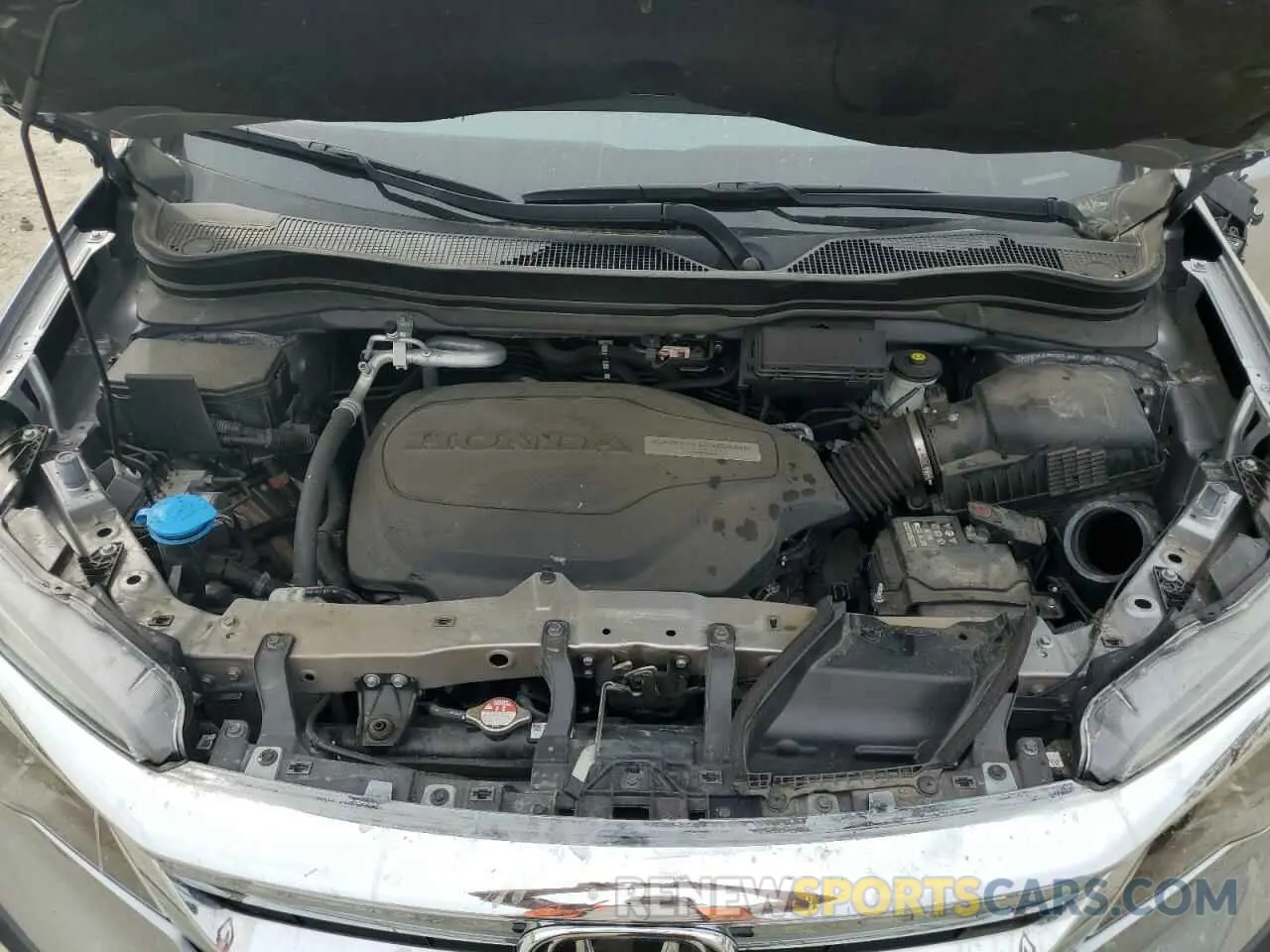 12 Photograph of a damaged car 5FNYF5H59LB020770 HONDA PILOT 2020