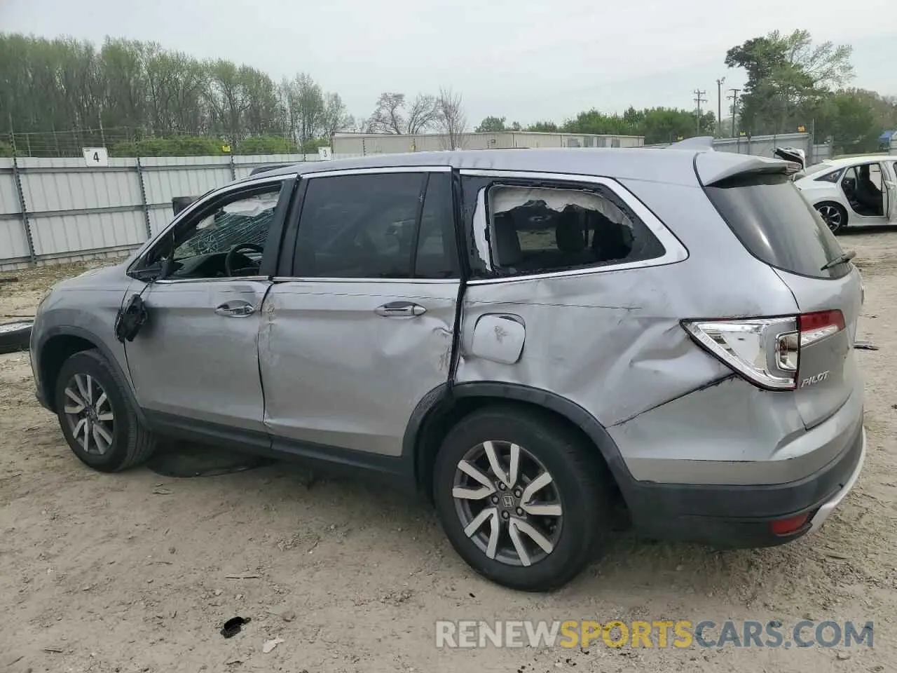 2 Photograph of a damaged car 5FNYF5H59LB020770 HONDA PILOT 2020