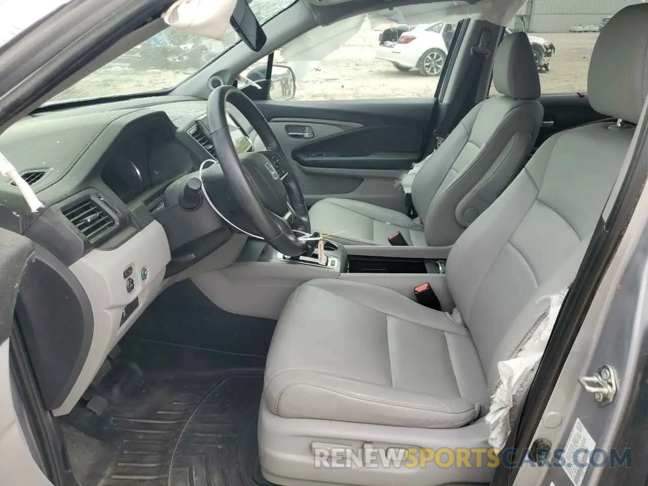 7 Photograph of a damaged car 5FNYF5H59LB020770 HONDA PILOT 2020