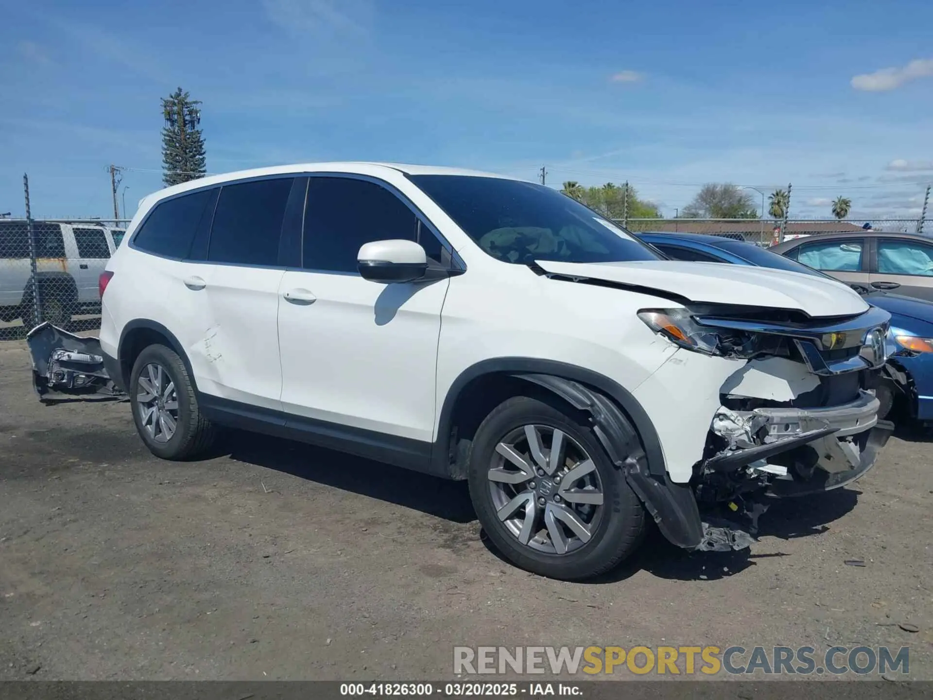 14 Photograph of a damaged car 5FNYF5H59LB027265 HONDA PILOT 2020