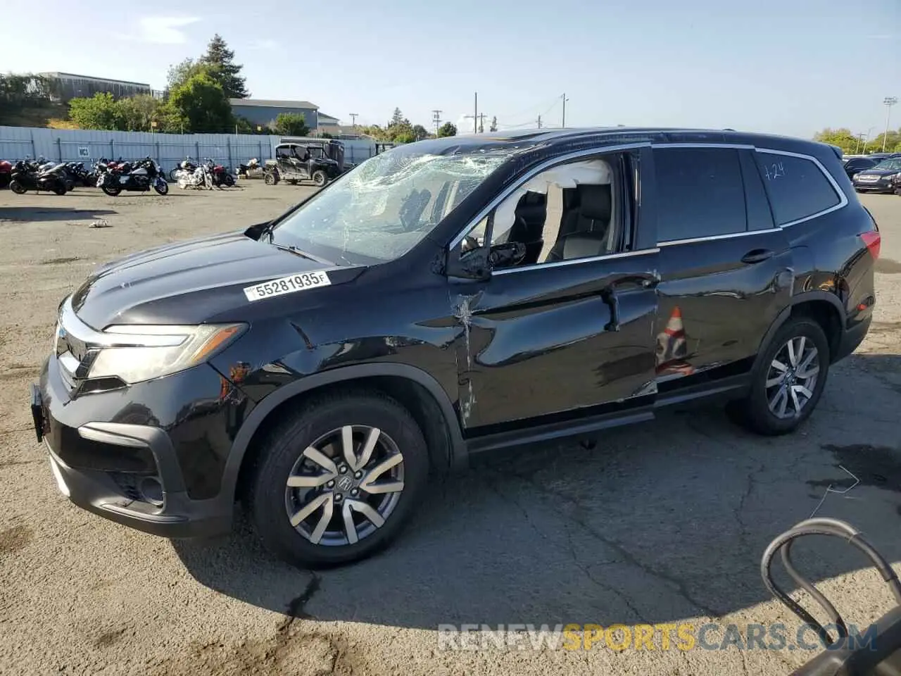 1 Photograph of a damaged car 5FNYF5H5XLB011429 HONDA PILOT 2020