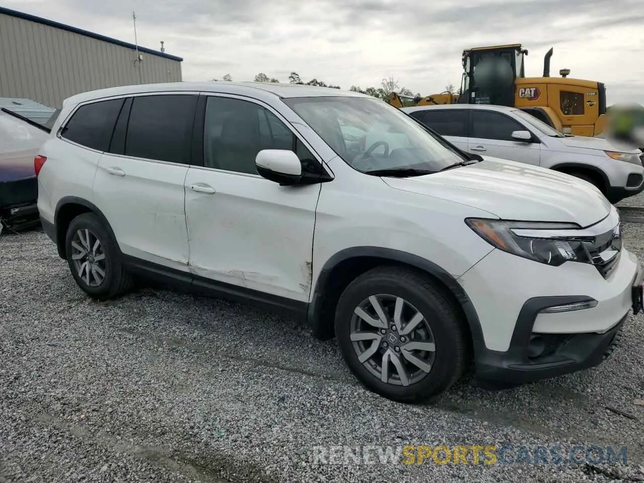 4 Photograph of a damaged car 5FNYF5H5XLB025072 HONDA PILOT 2020