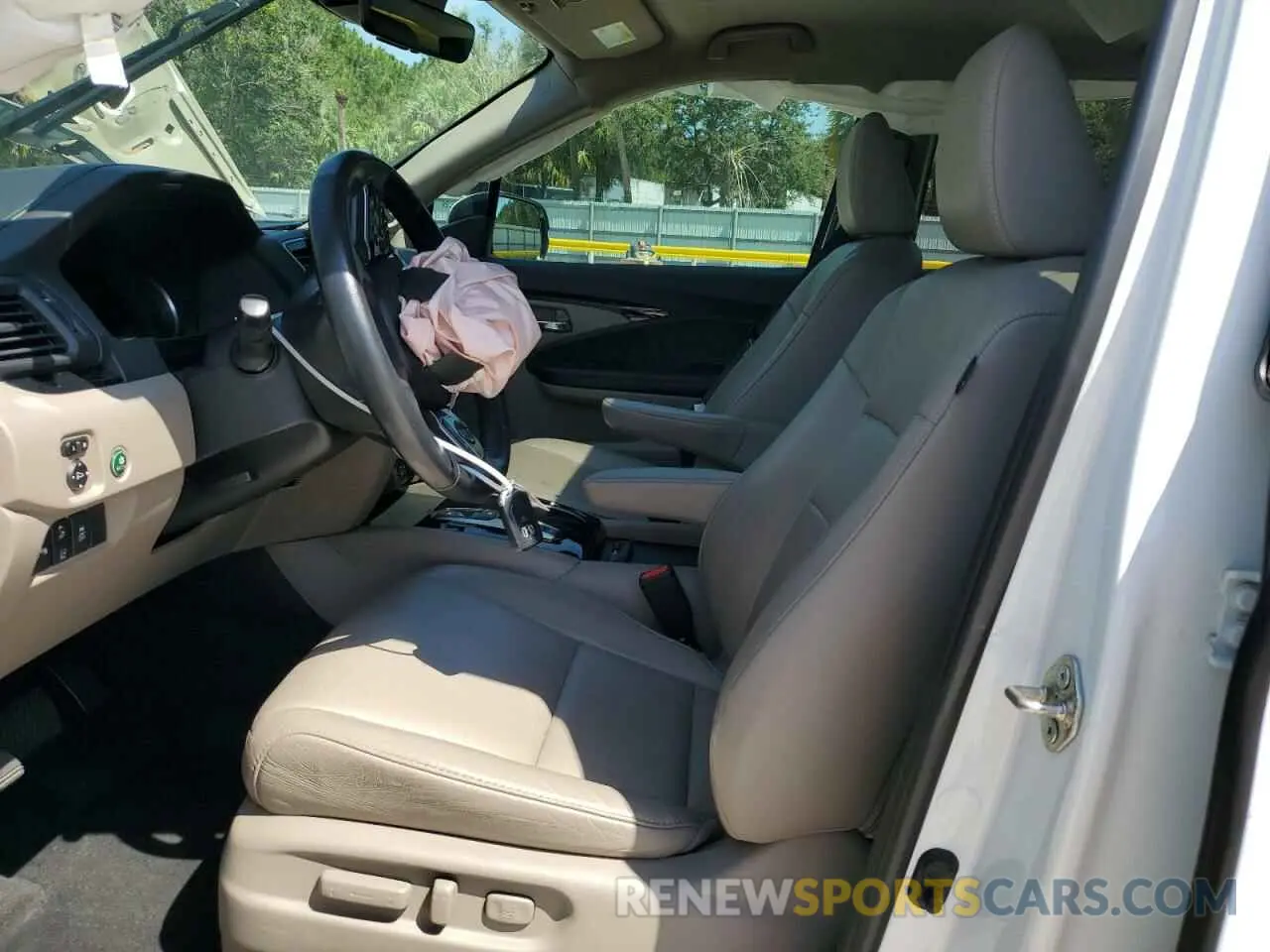7 Photograph of a damaged car 5FNYF5H60LB012291 HONDA PILOT 2020