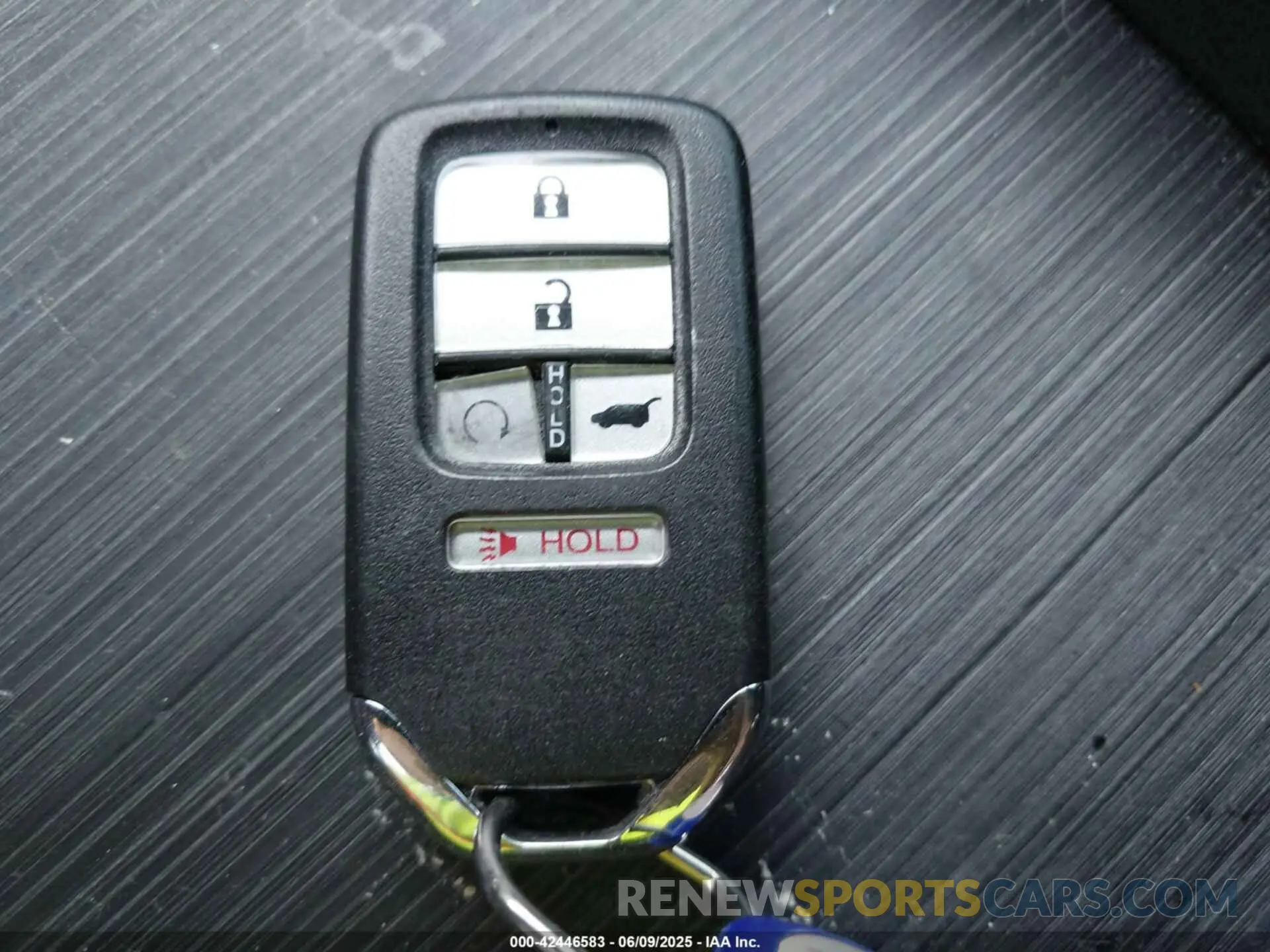 11 Photograph of a damaged car 5FNYF5H67LB021621 HONDA PILOT 2020
