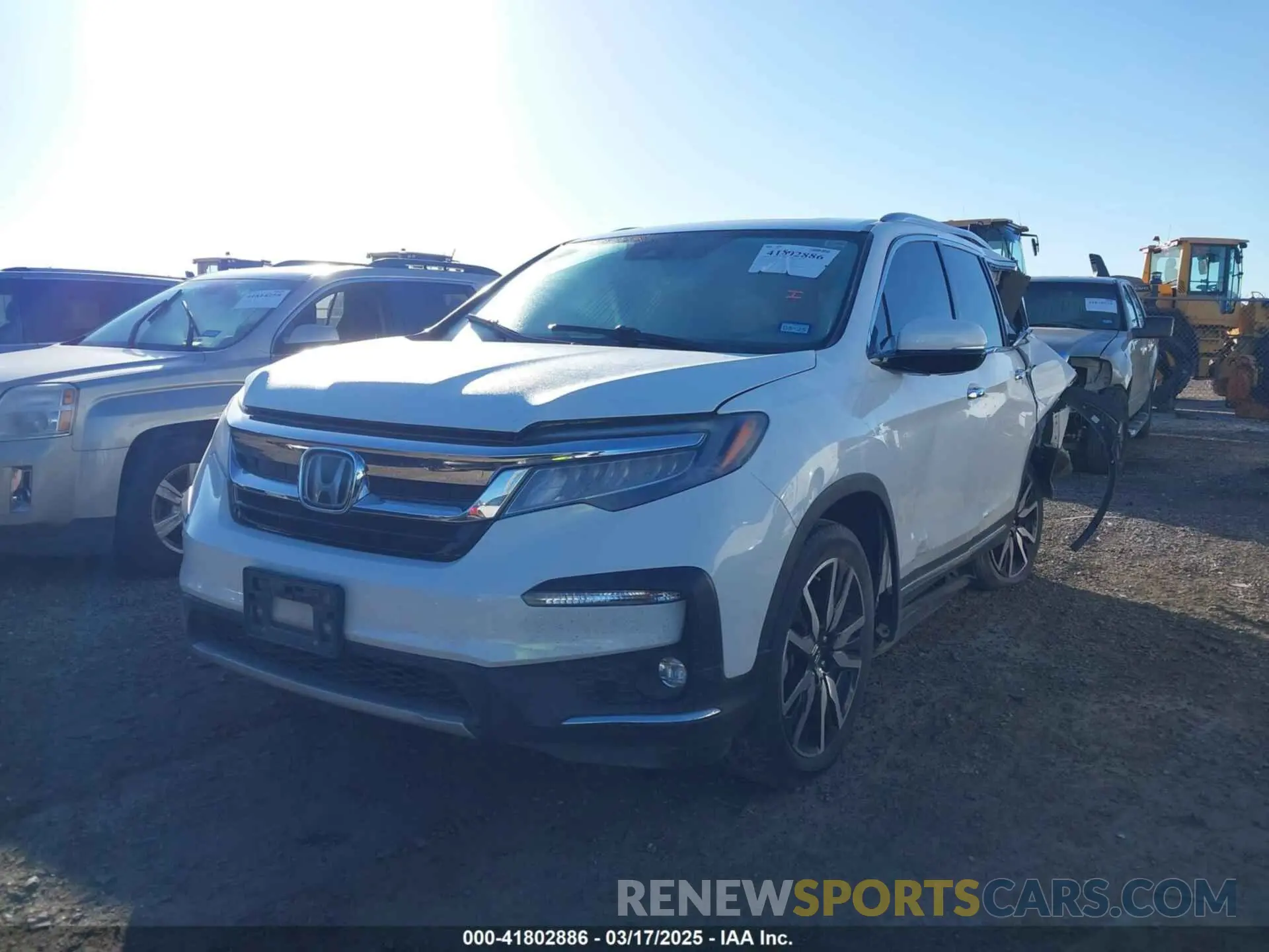 2 Photograph of a damaged car 5FNYF5H6XLB016364 HONDA PILOT 2020