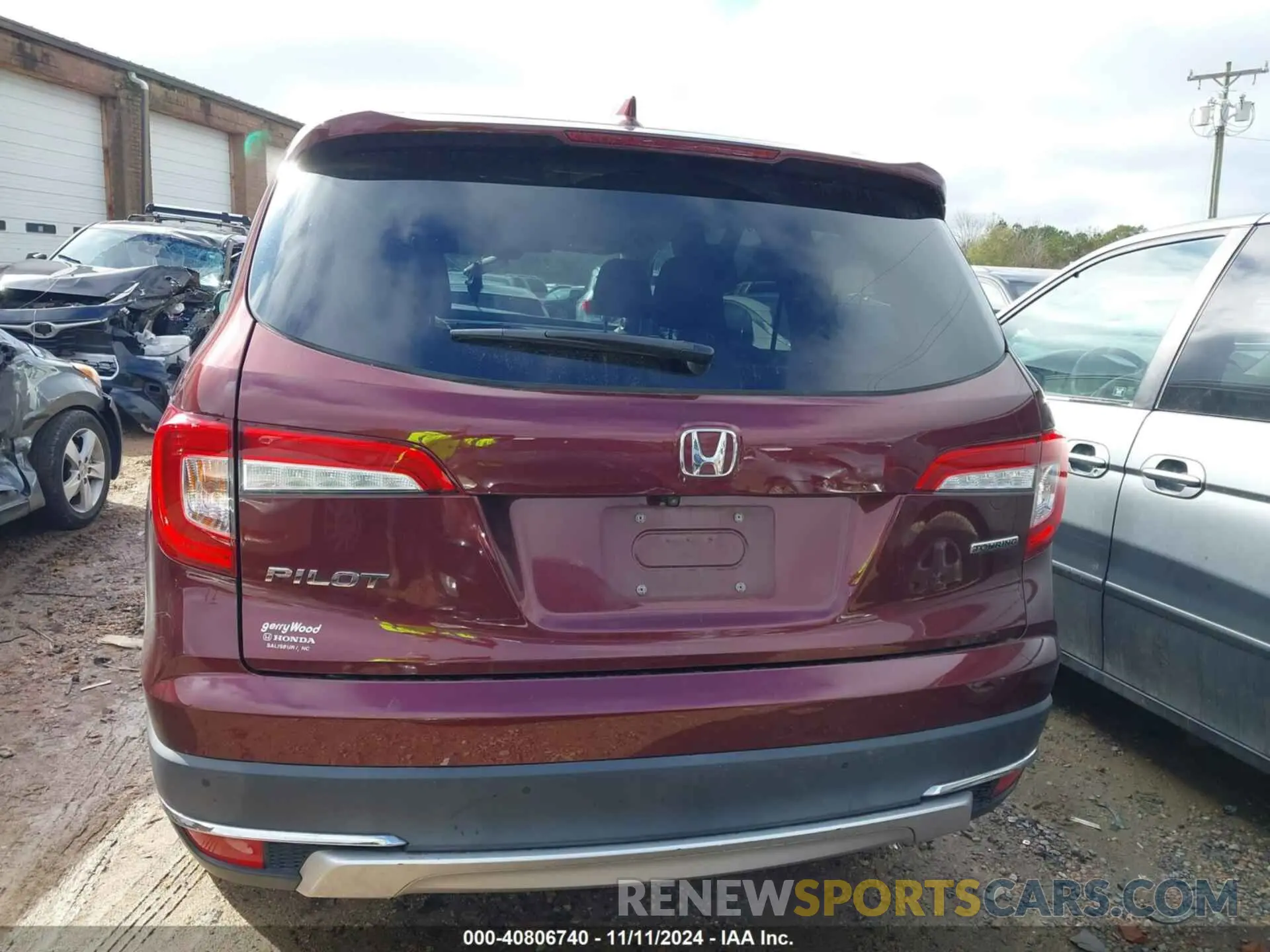 16 Photograph of a damaged car 5FNYF5H94LB012062 HONDA PILOT 2020