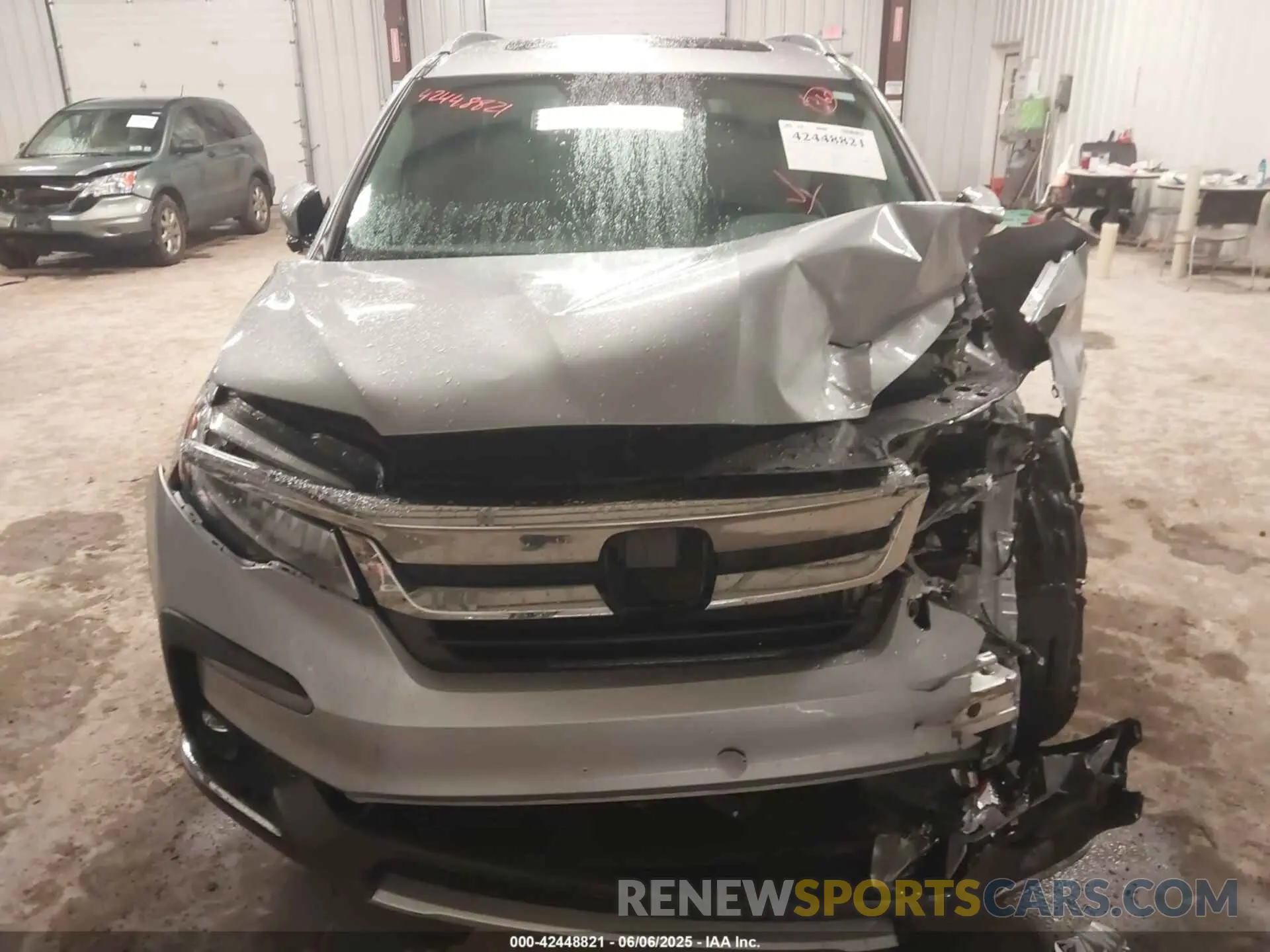 11 Photograph of a damaged car 5FNYF5H95LB025516 HONDA PILOT 2020